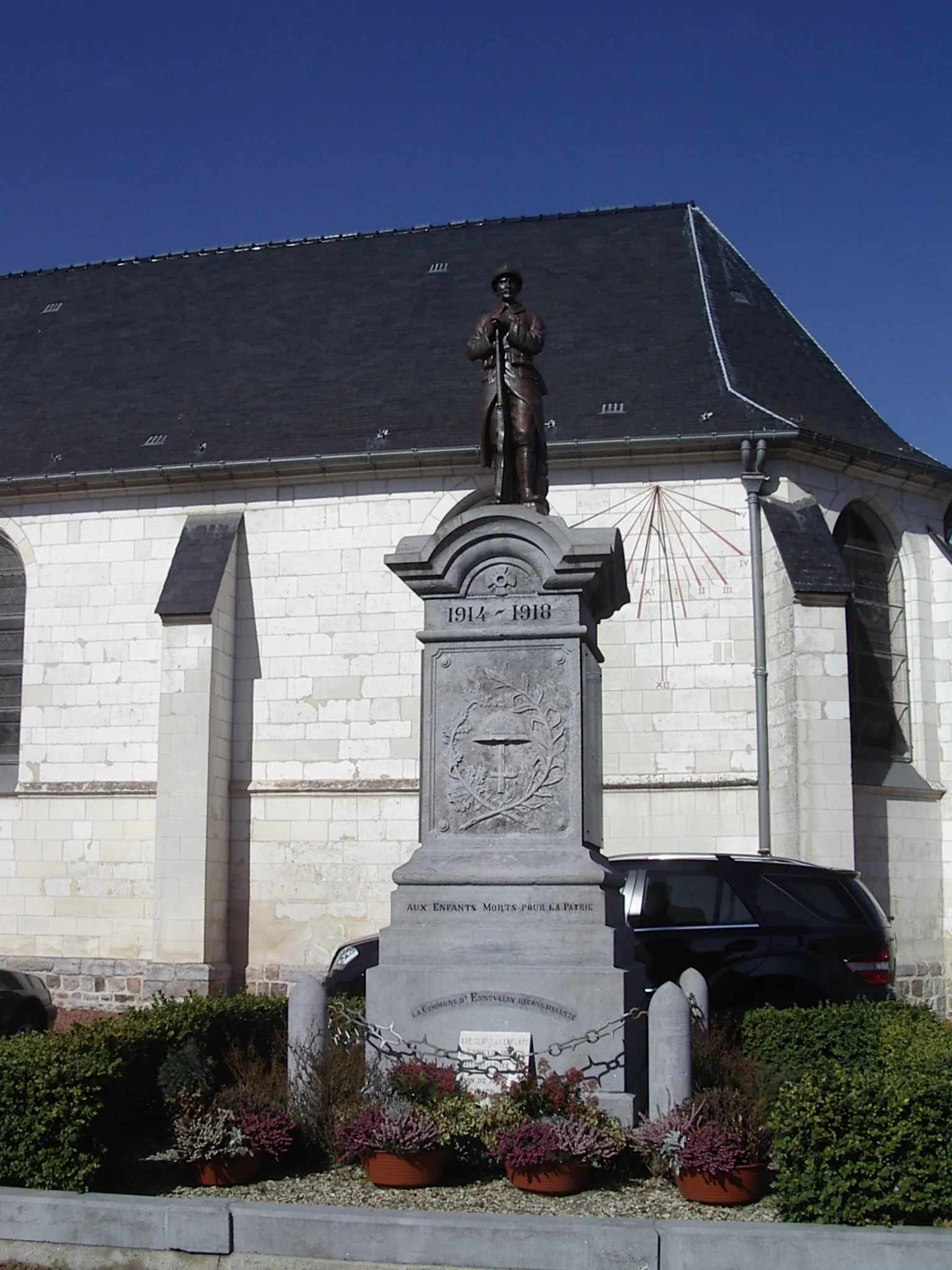 Photo showing: Monument aux morts d'Ennevelin (France, Nord)