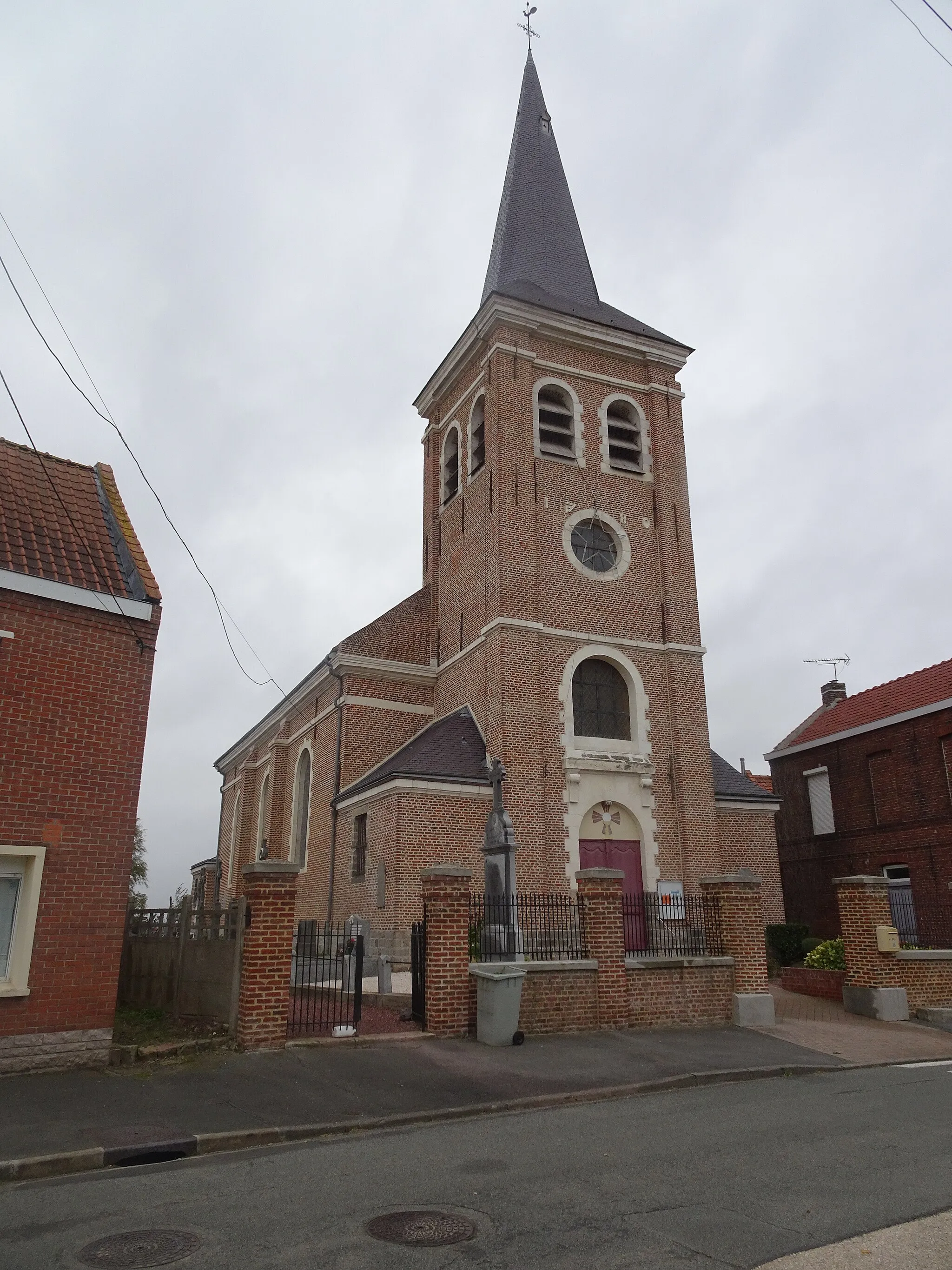 Photo showing: Église catholique Saint-Martin Chemy Nord.-France