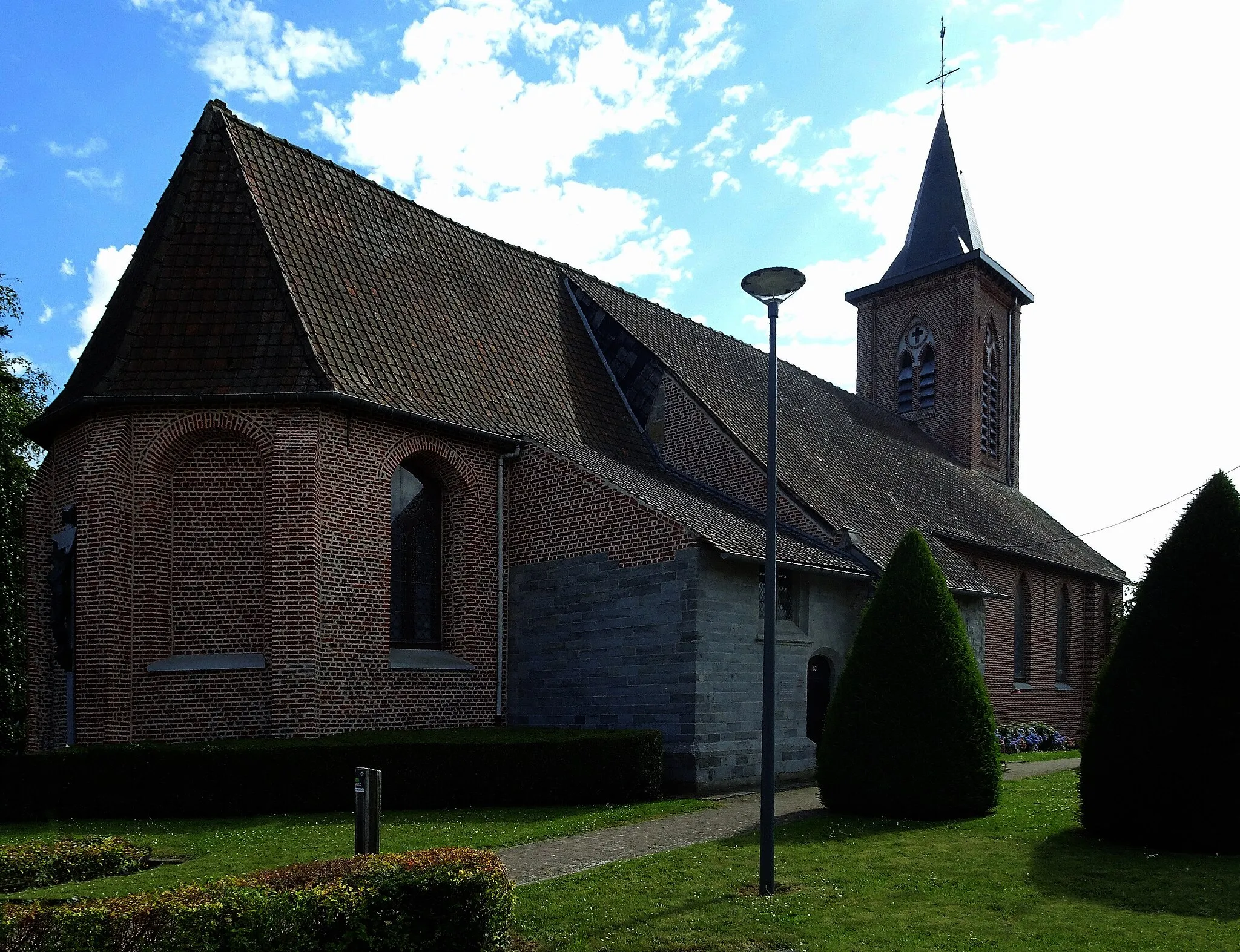 Photo showing: Eloi church (chevet) in Bachy, Nord.- Hauts-de-France