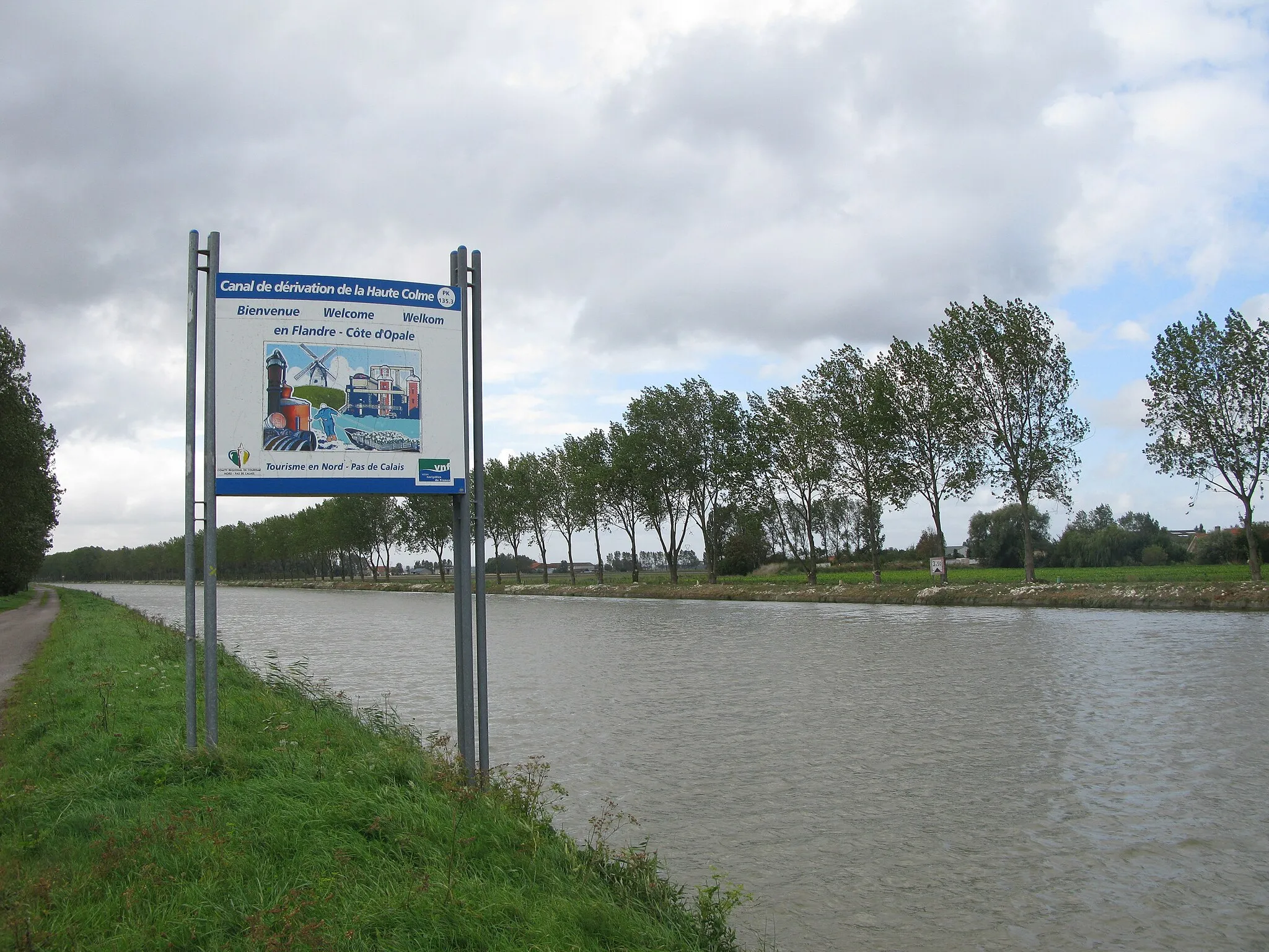 Photo showing: Canal de dérivation de la Haute Colme, à Coppenaxfort.