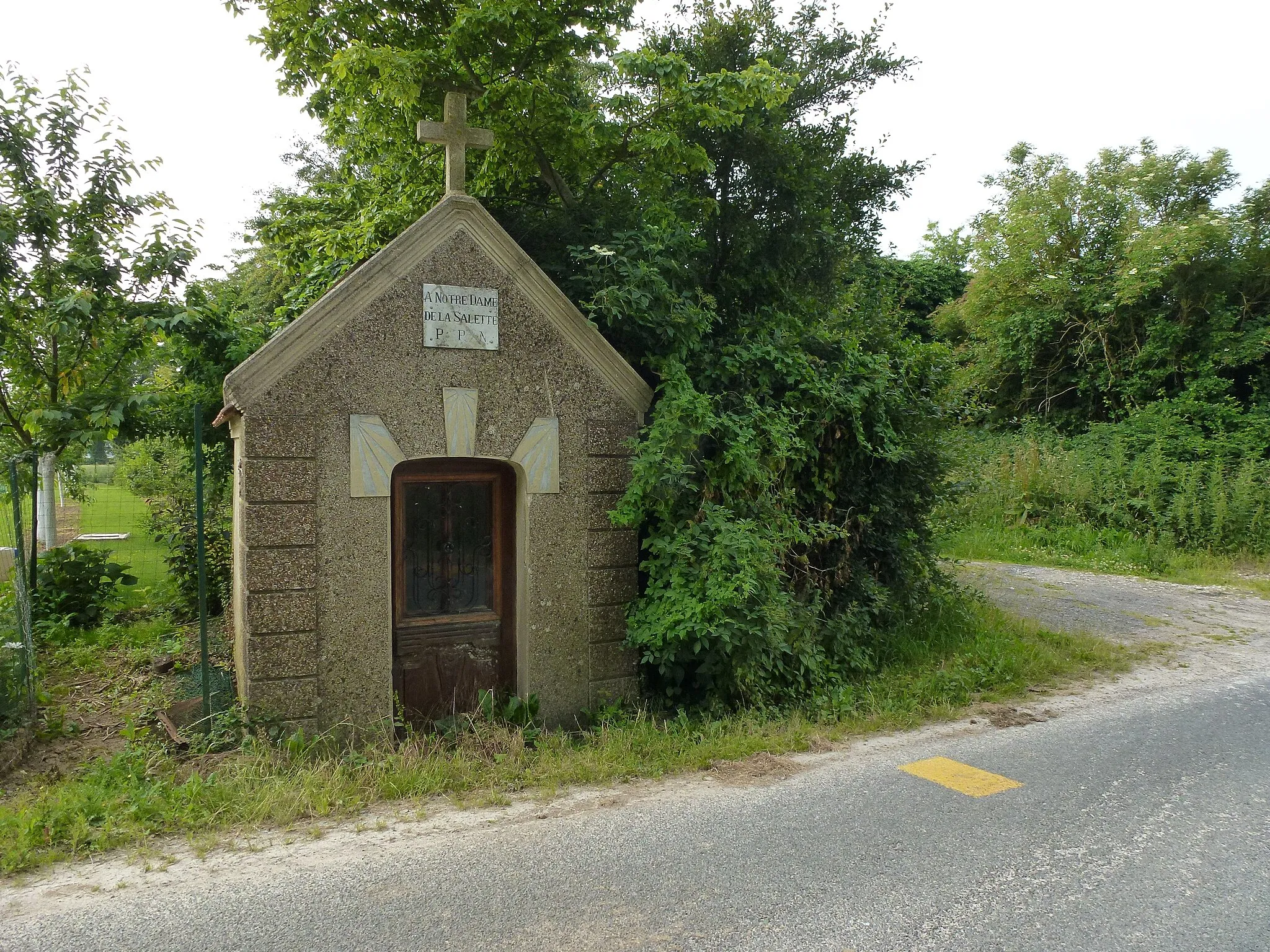 Photo showing: Rely (Pas-de-Calais) chapelle N.D. de la Salette