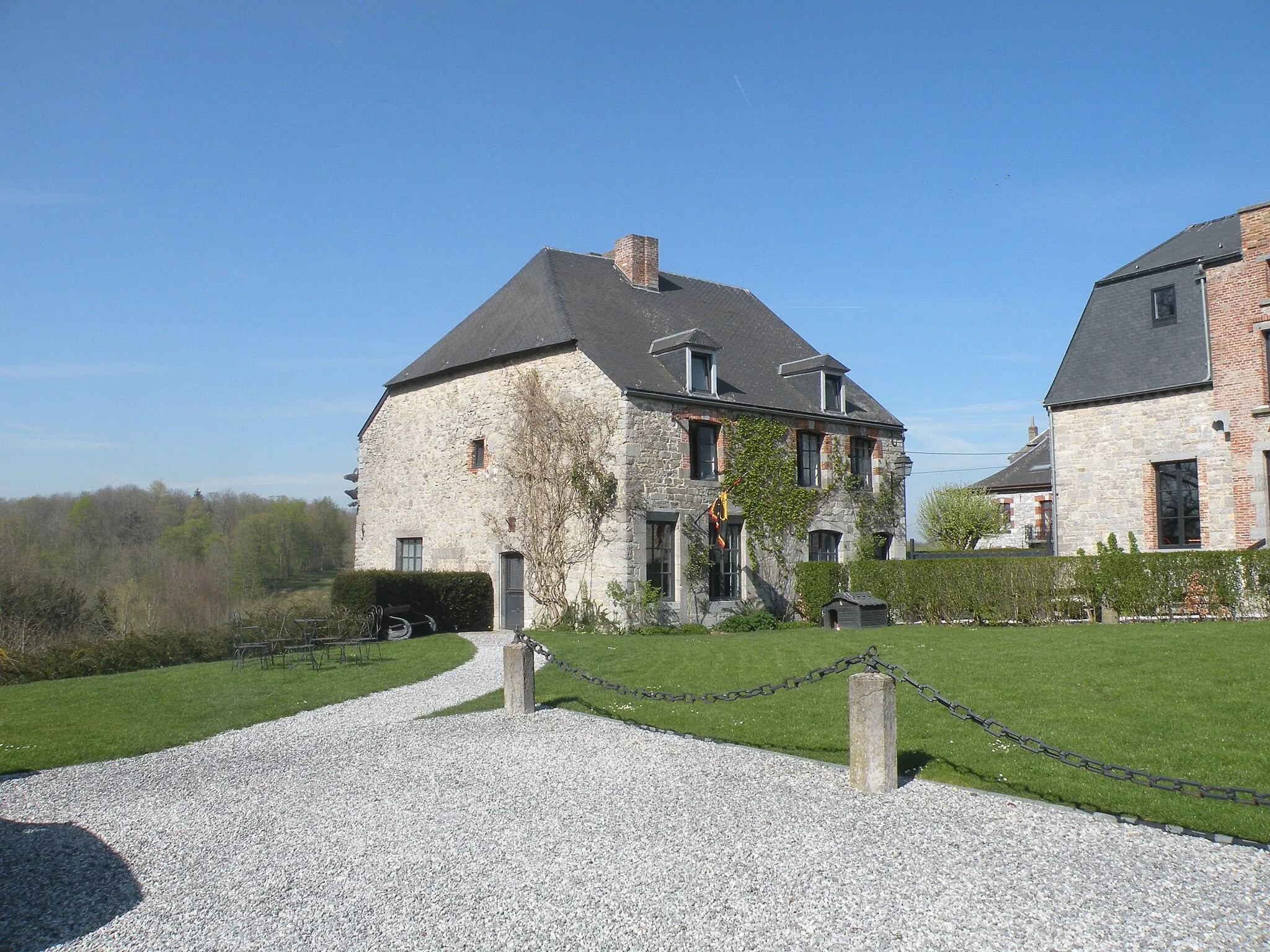 Photo showing: exterieur du chateau de Chimay