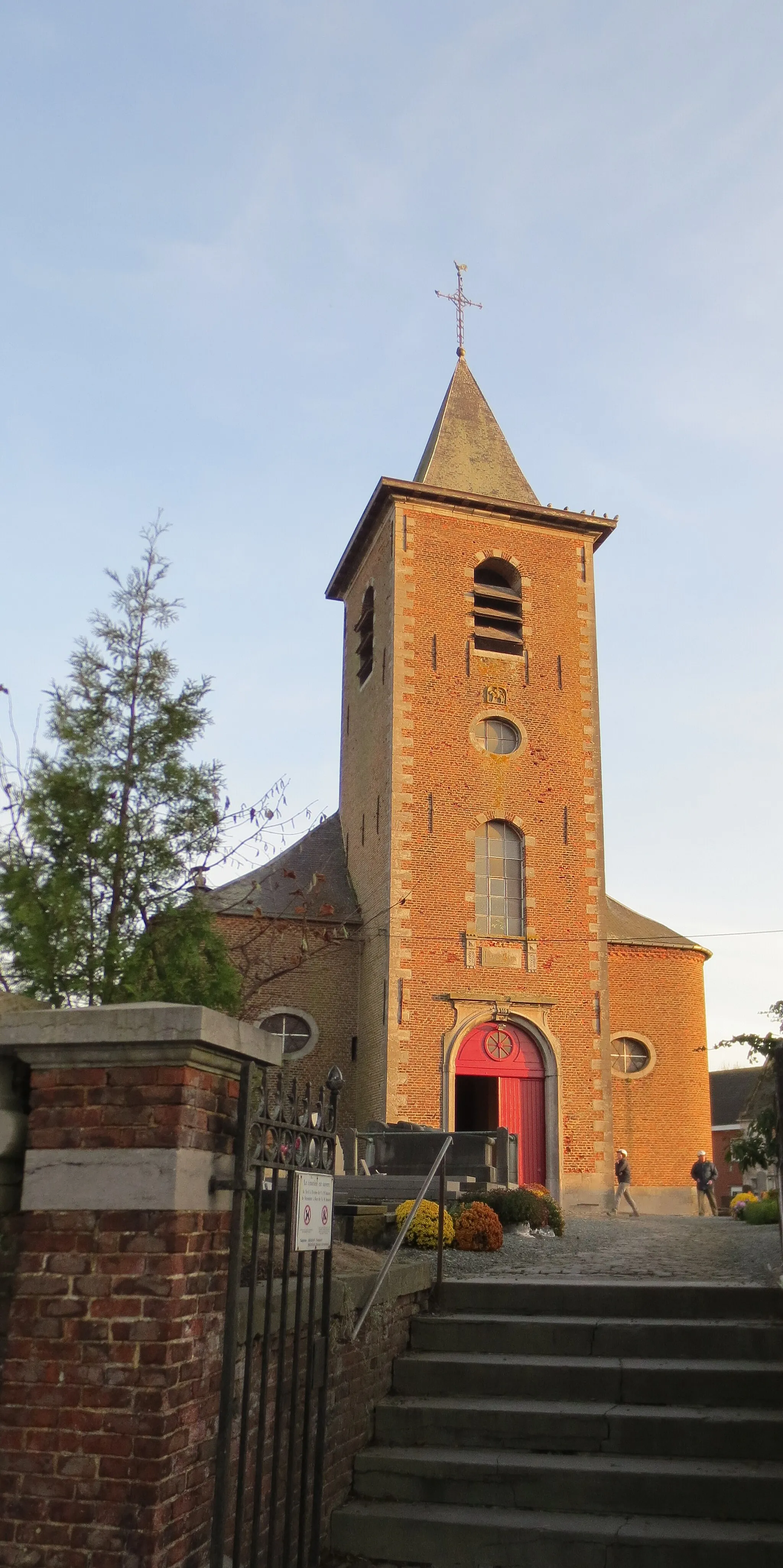 Photo showing: Le clocher de Montignies-lez-Lens.