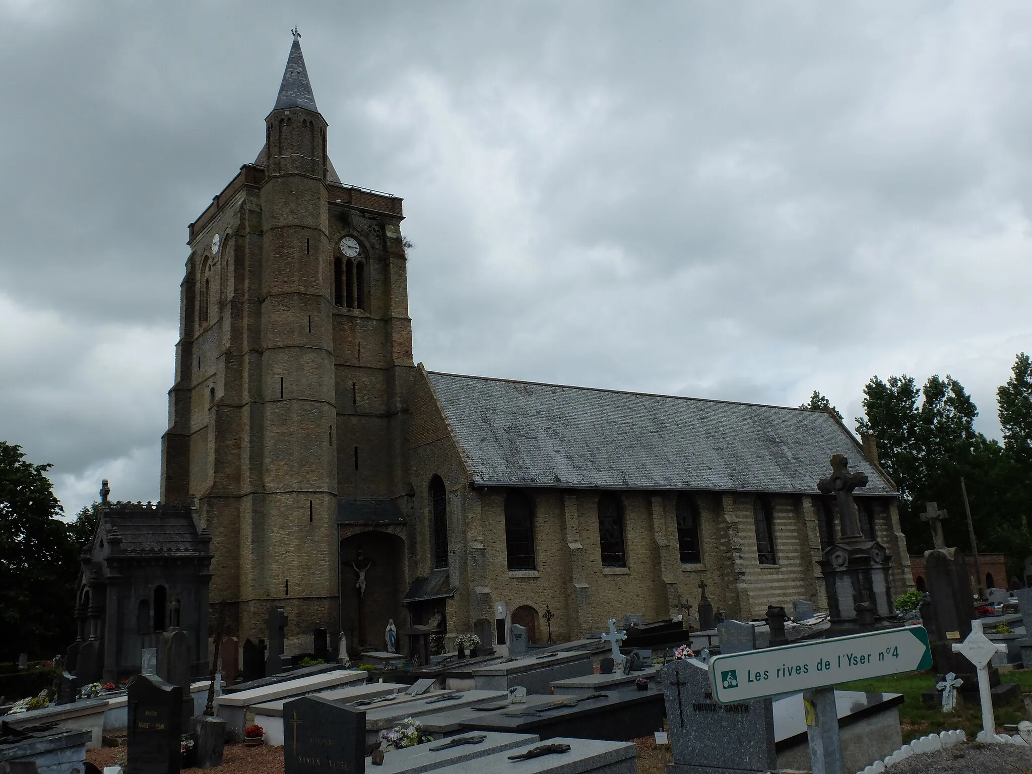 Photo showing: Vue de l'église de l'Assomption-de-Notre-Dame de Lederzeele.