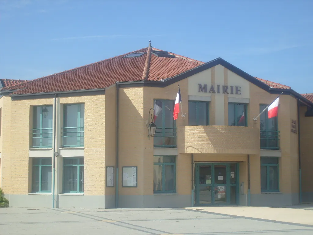 Photo showing: Mairie de Coudekerque-Village