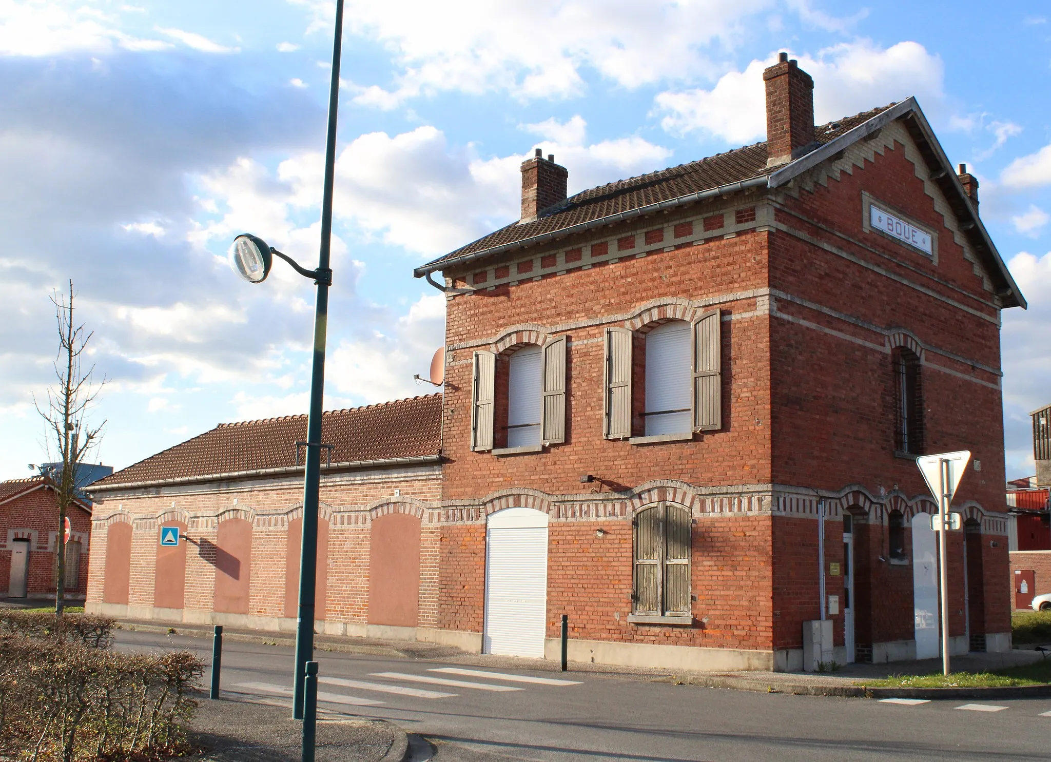 Photo showing: Ancienne gare de la ligne de Busigny à Hirson