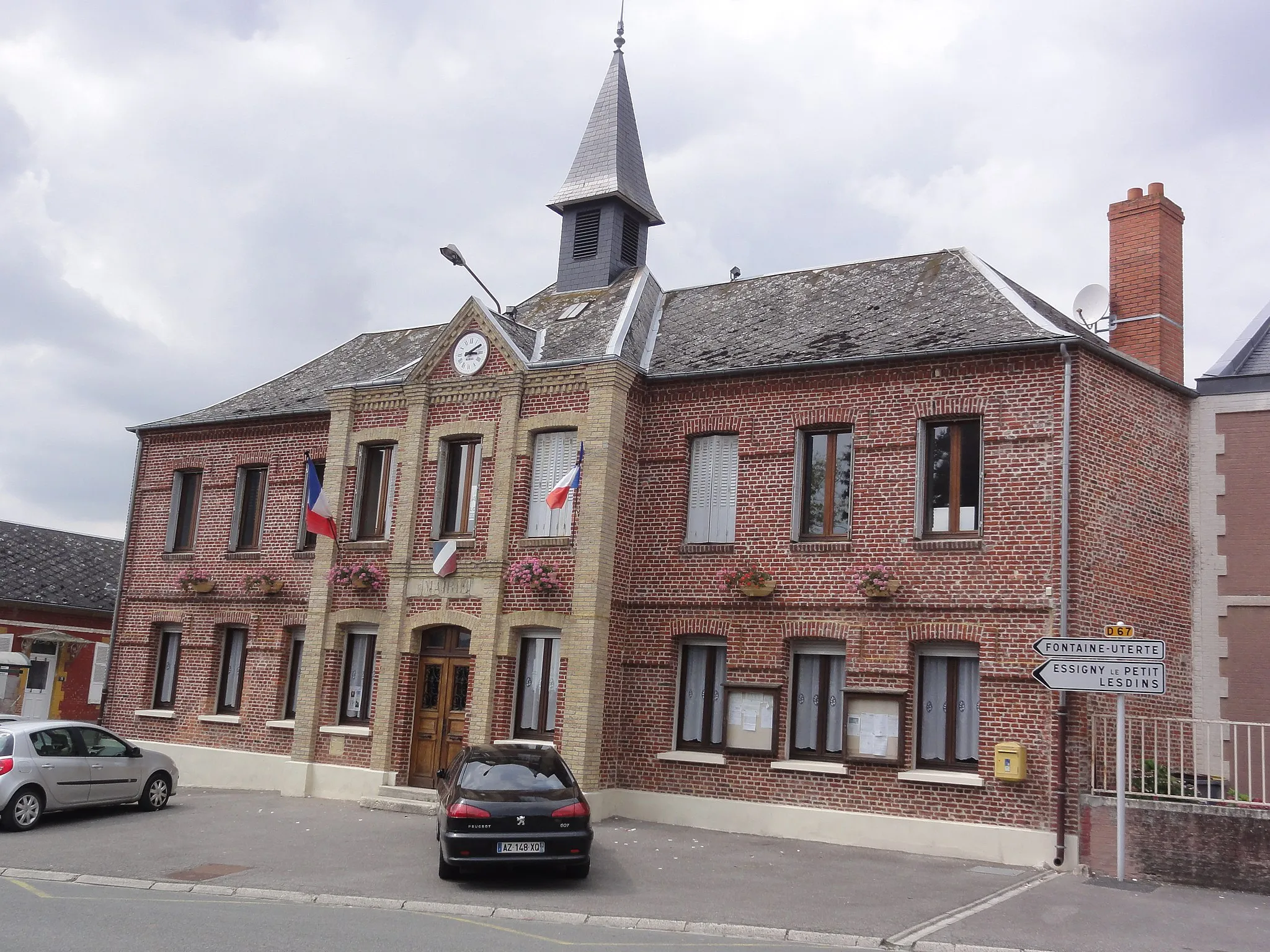 Photo showing: Fonsomme (Aisne) mairie