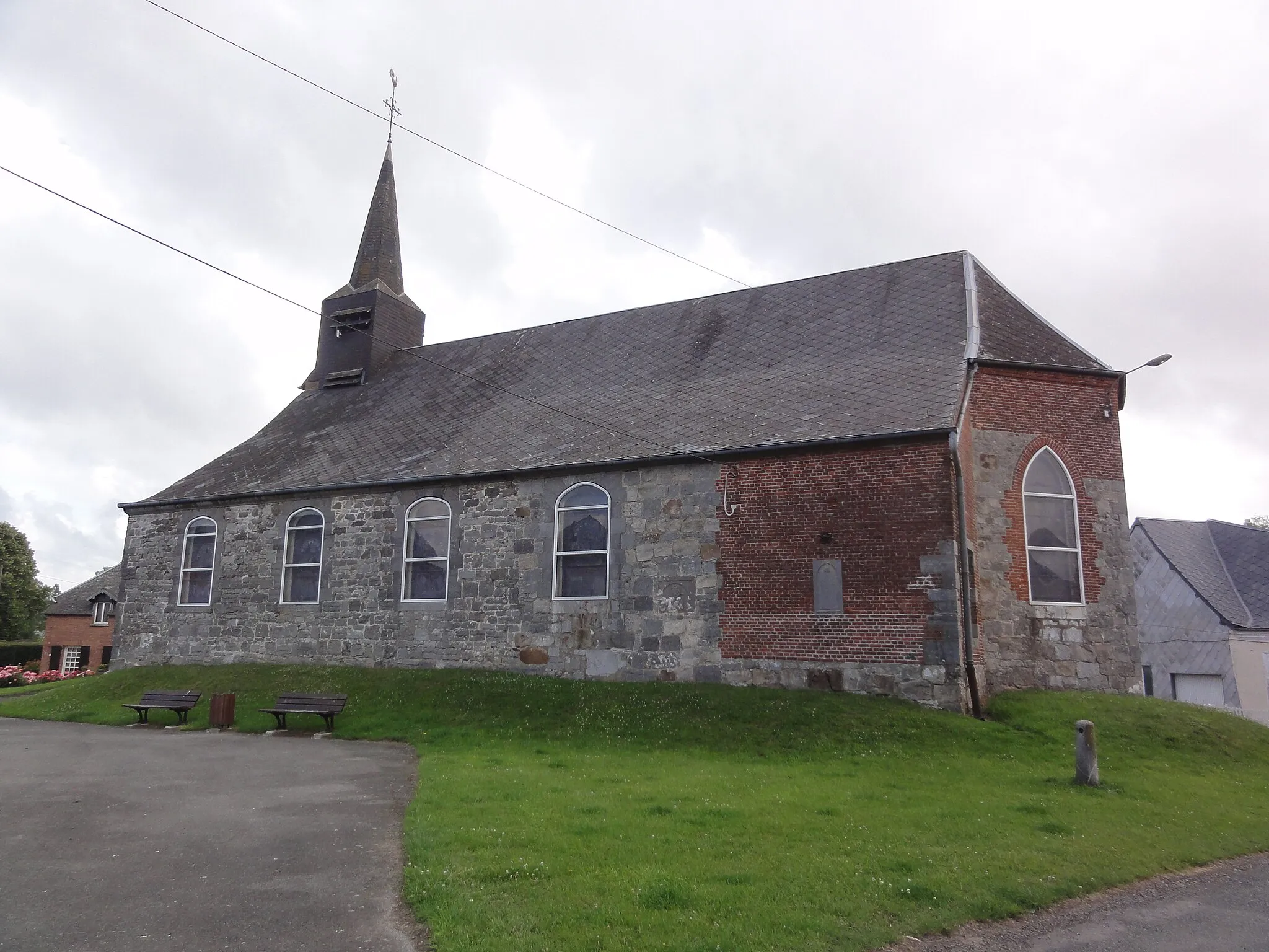 Photo showing: Rocquigny (Aisne) église (sud)