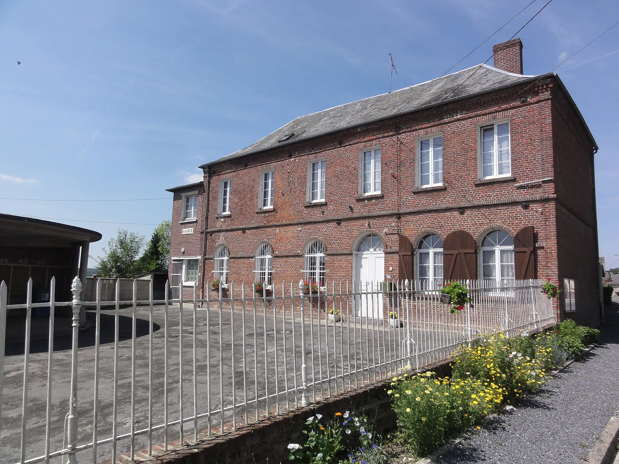 Photo showing: Landifay-et-Bertaignemont (Aisne) mairie