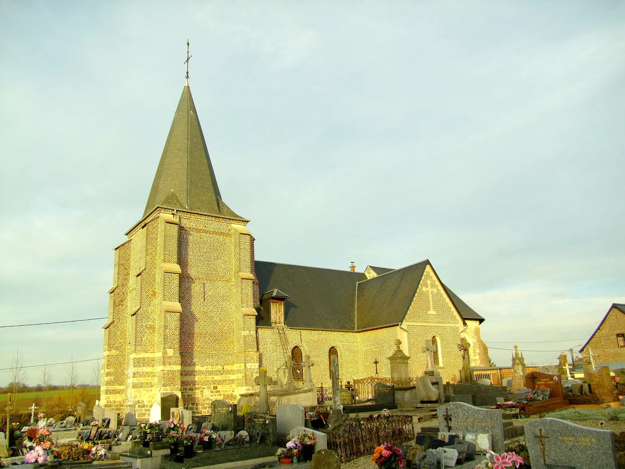 Photo showing: Church of Saint-Gobert