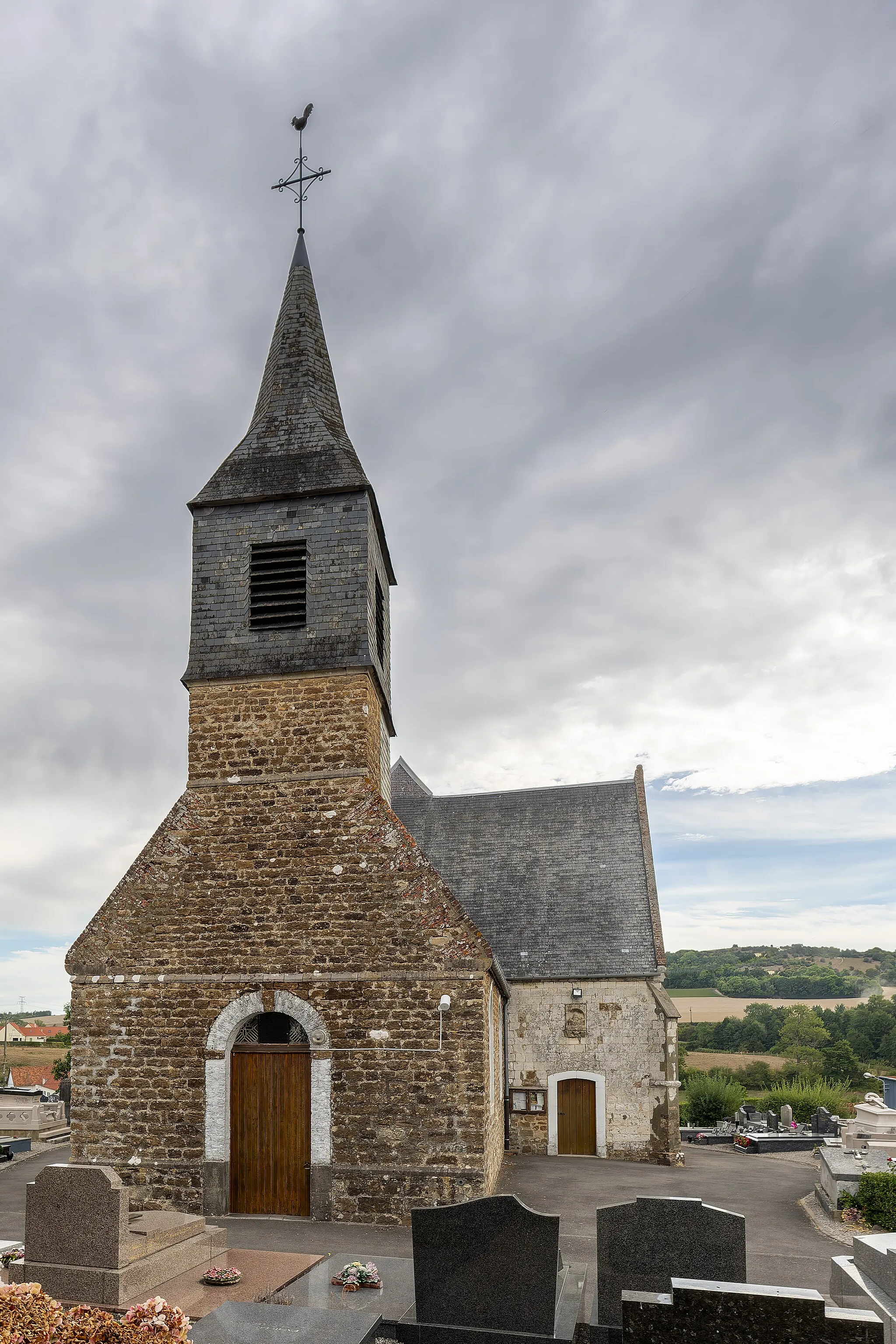 Photo showing: L'église Saint-Nicolas de Brunembert 16e siècle. Classée MH.Base Mérimée PA00108240.