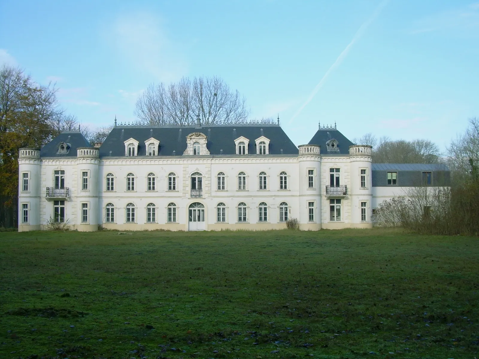 Photo showing: Parc naturel régional des Caps et Marais d'Opale - Côte d'Opale - dunes du Mont Saint Frieux - Château de DANNES