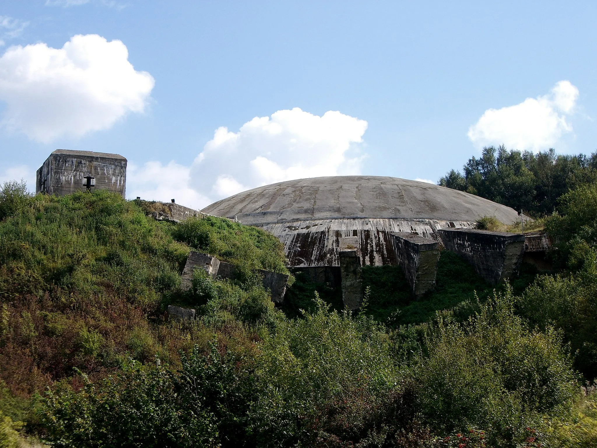 Photo showing: Exterior view of la Coupole