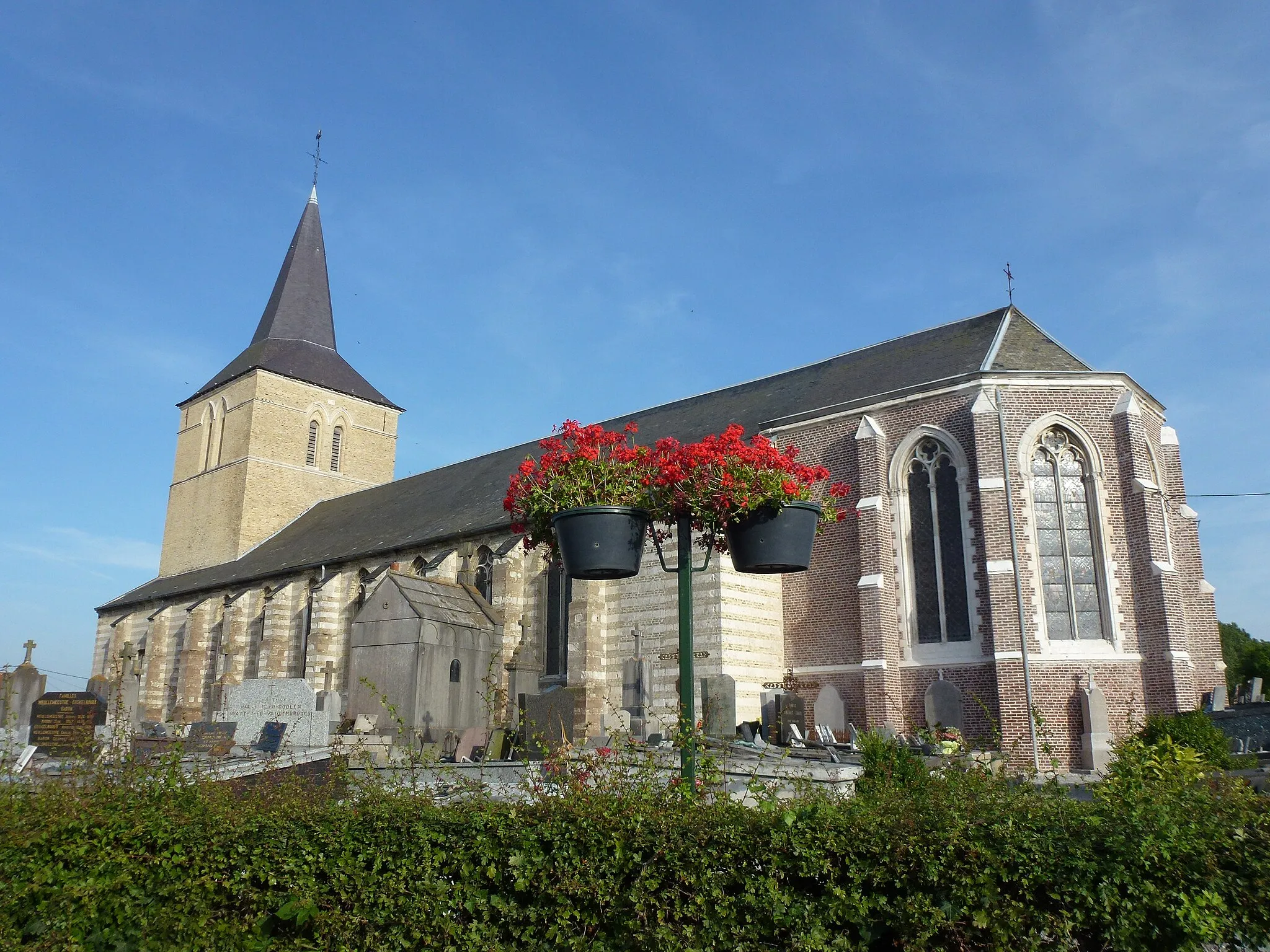 Photo showing: Zutkerque (Pas-de-Calais) église Saint-Martin