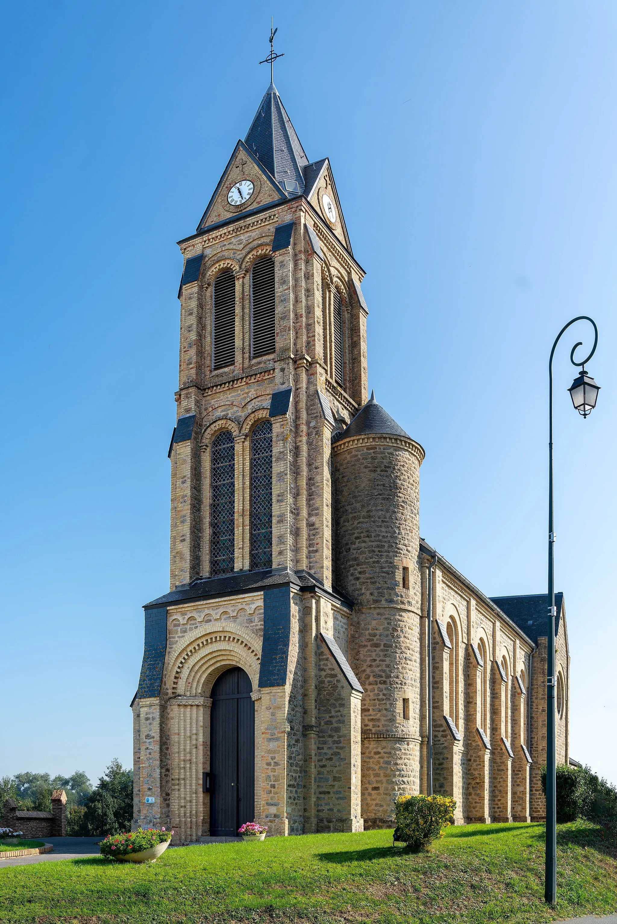 Photo showing: Eglise Saint-Martin de Carly