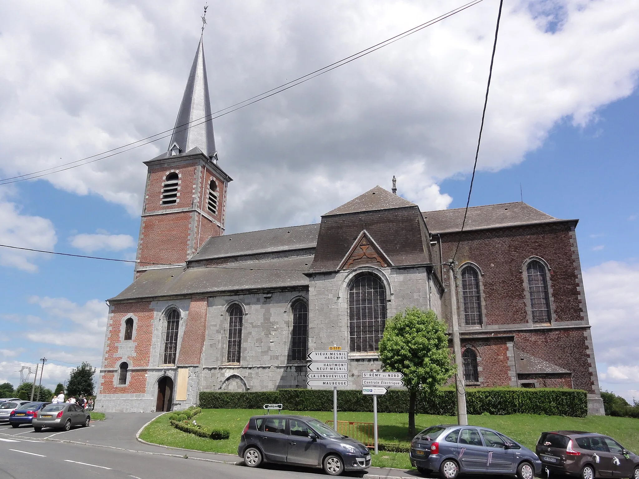 Photo showing: Pont-sur-Sambre (Nord, Fr) église N.D. de Quartes