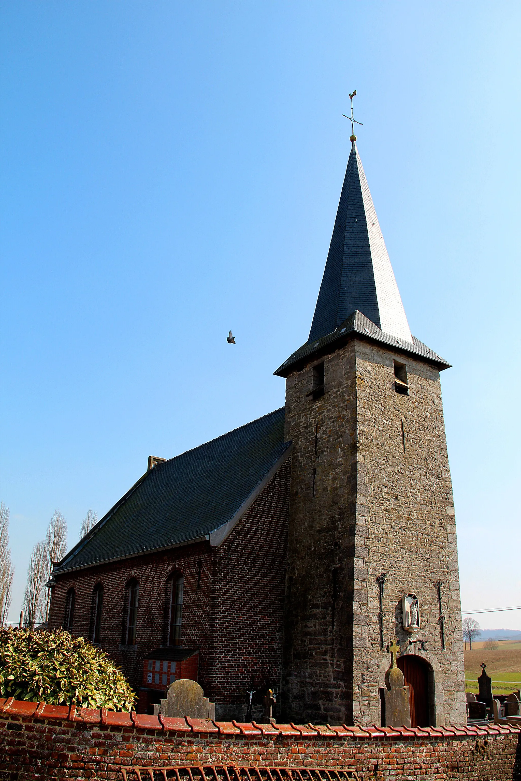 Photo showing: Quartes (Belgium), the Martin's church.