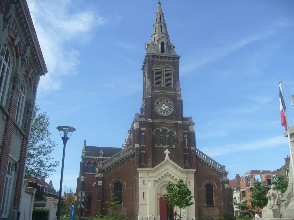 Photo showing: Rosendaël (Dunkerque) France - département du Nord — Église Notre-Dame de Assomption, rue Albert Cuenin