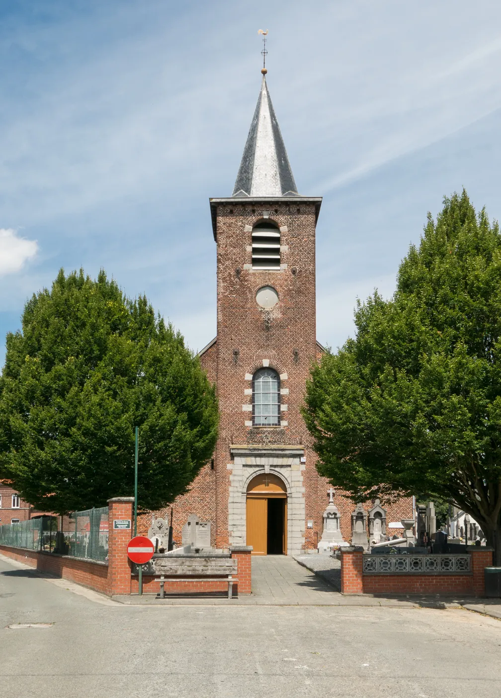 Photo showing: Esplechin Churchyard