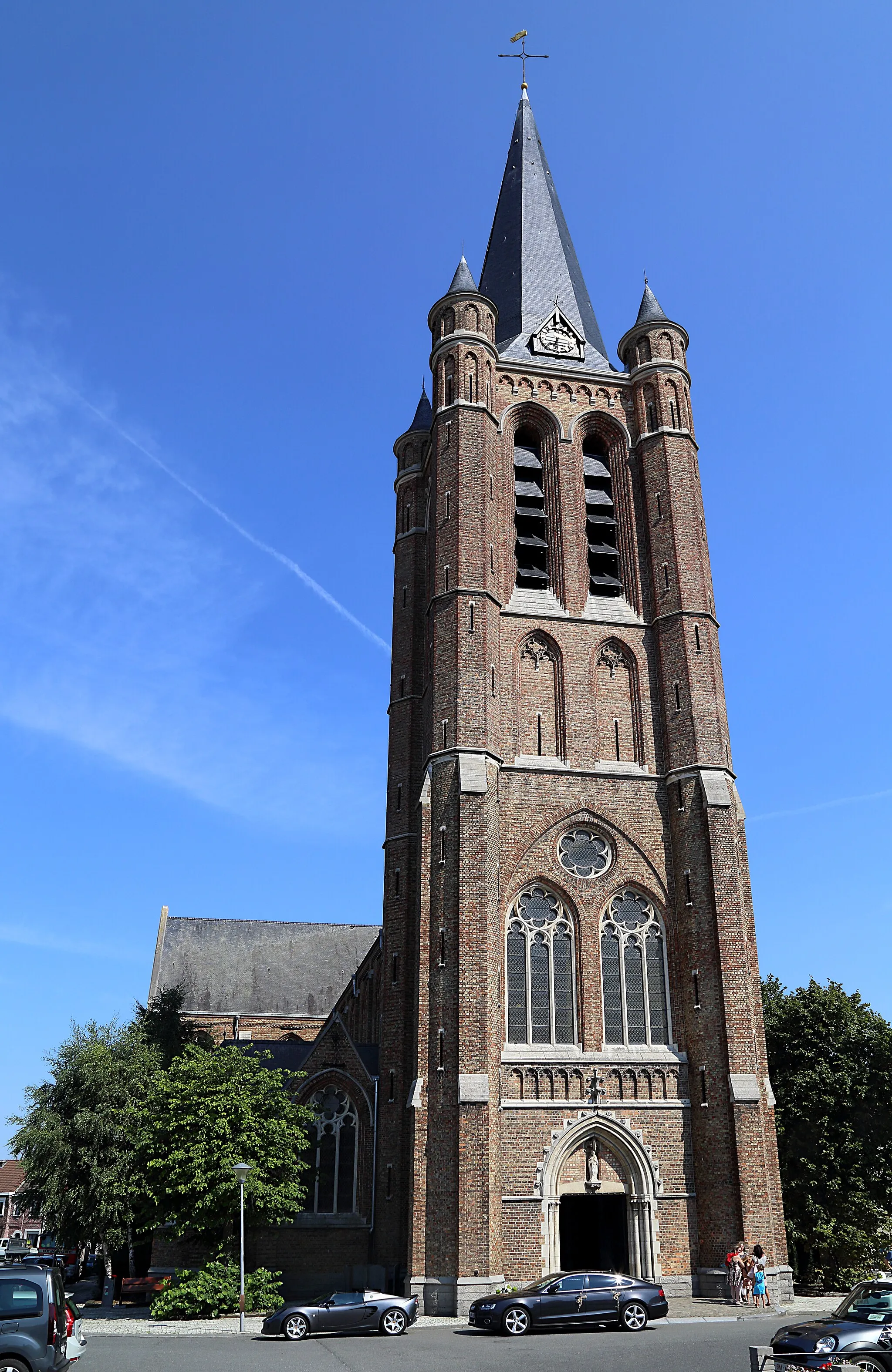 Photo showing: Church Saint Leodegar in Dottignies, Belgium.