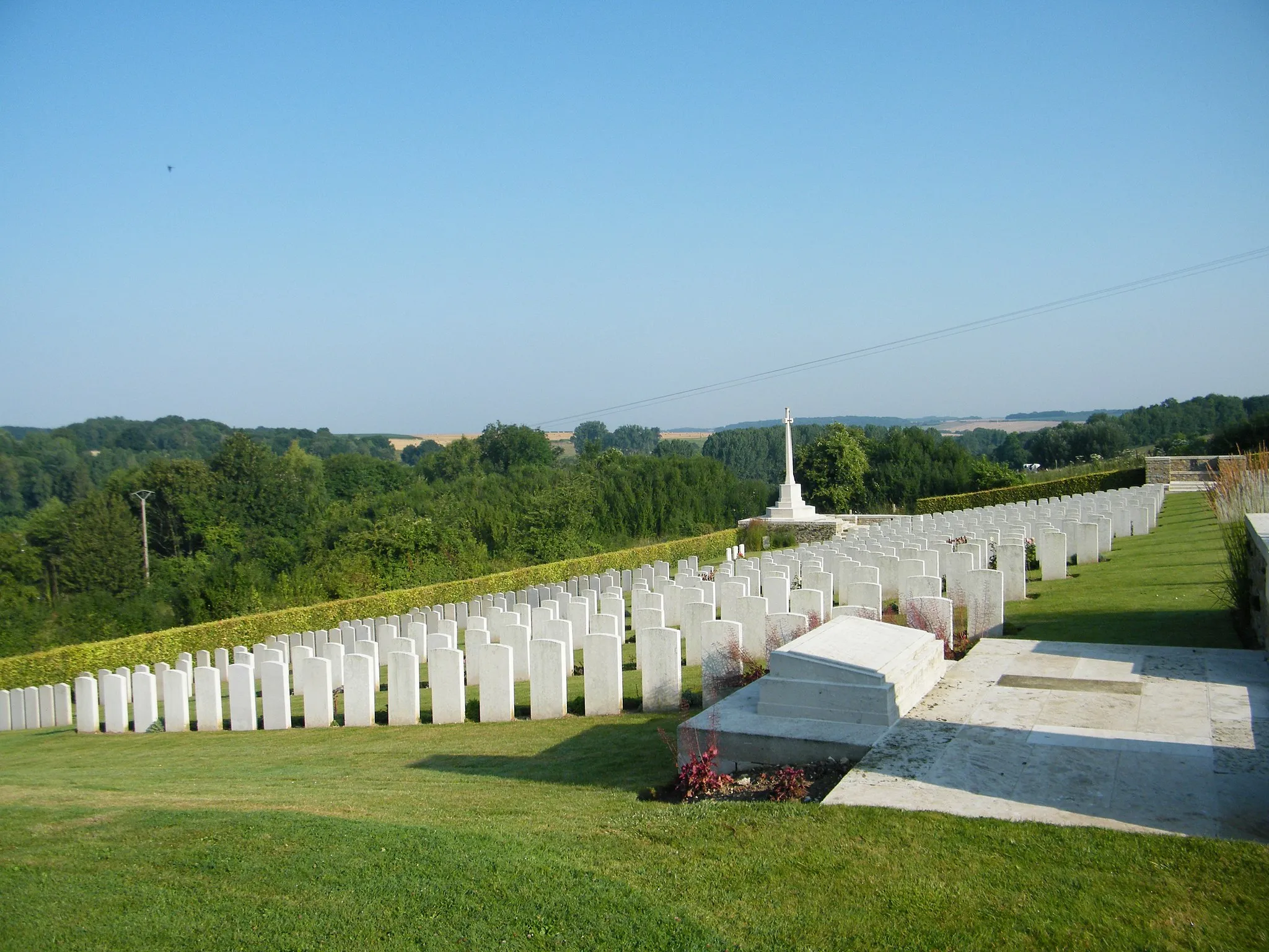 Photo showing: Carré militaire dans le cimetière.