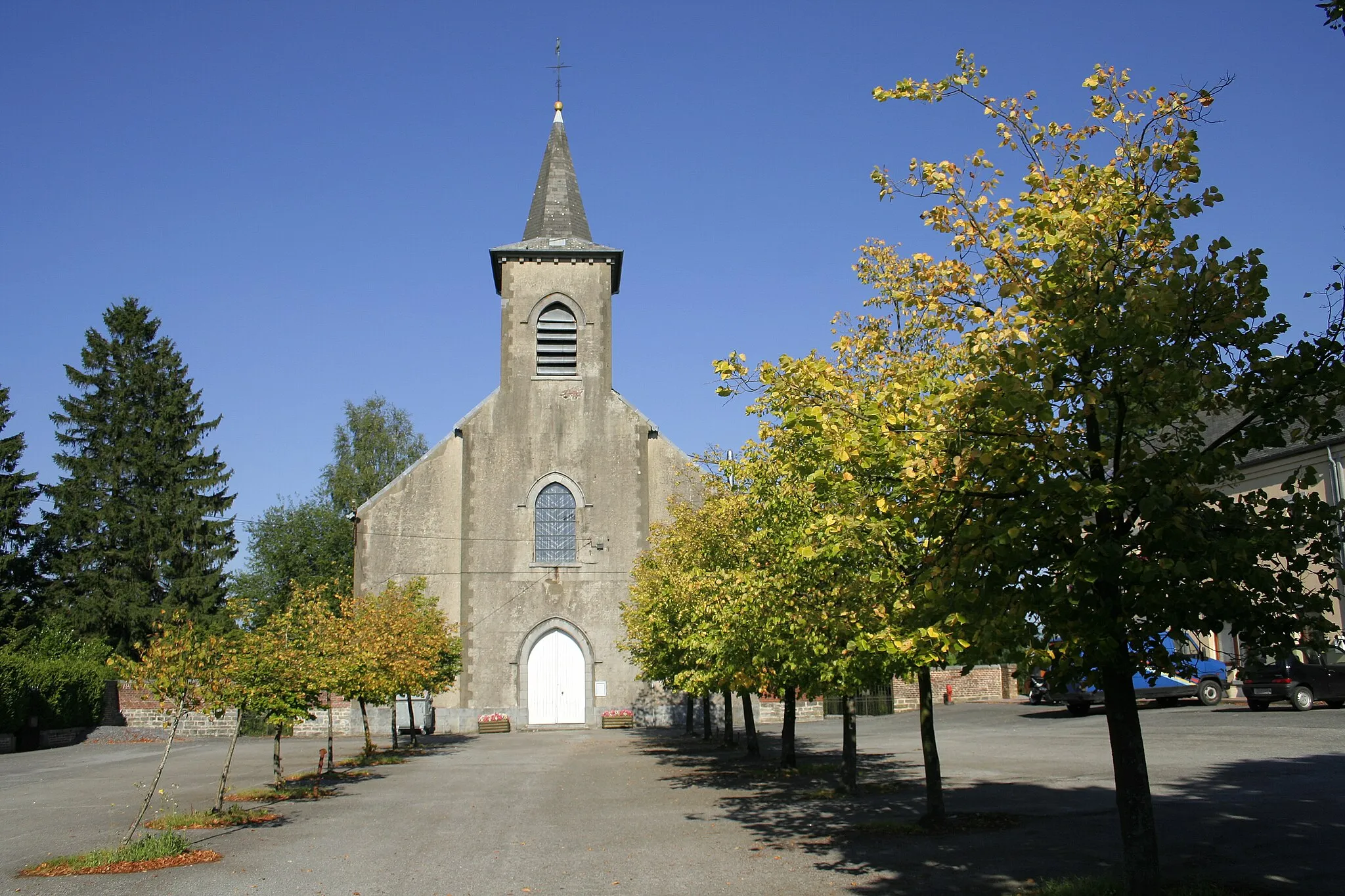 Photo showing: Rièzes (Belgium), the St. Gorgon’s church.