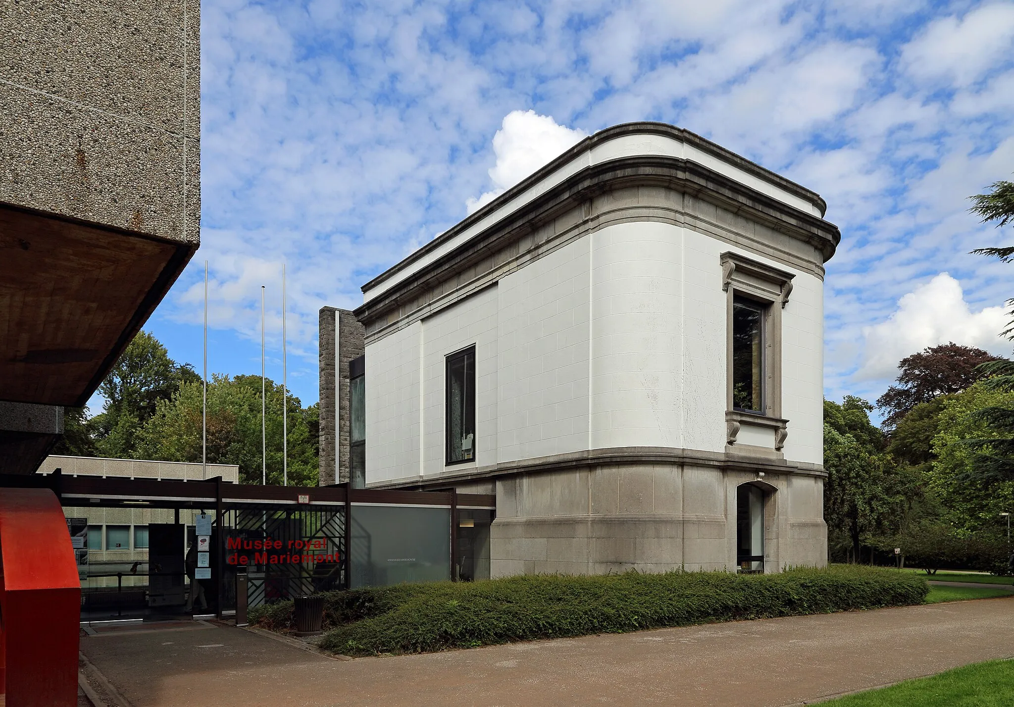 Photo showing: Morlanwelz (Belgium): Royal Museum of Mariemont - entrance of the museum