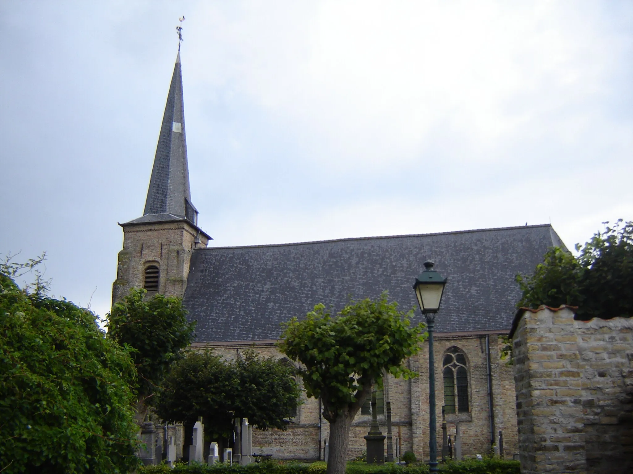 Photo showing: Church of Saint Michael in Avekapelle. Avekapelle, Veurne, West Flanders, Belgium