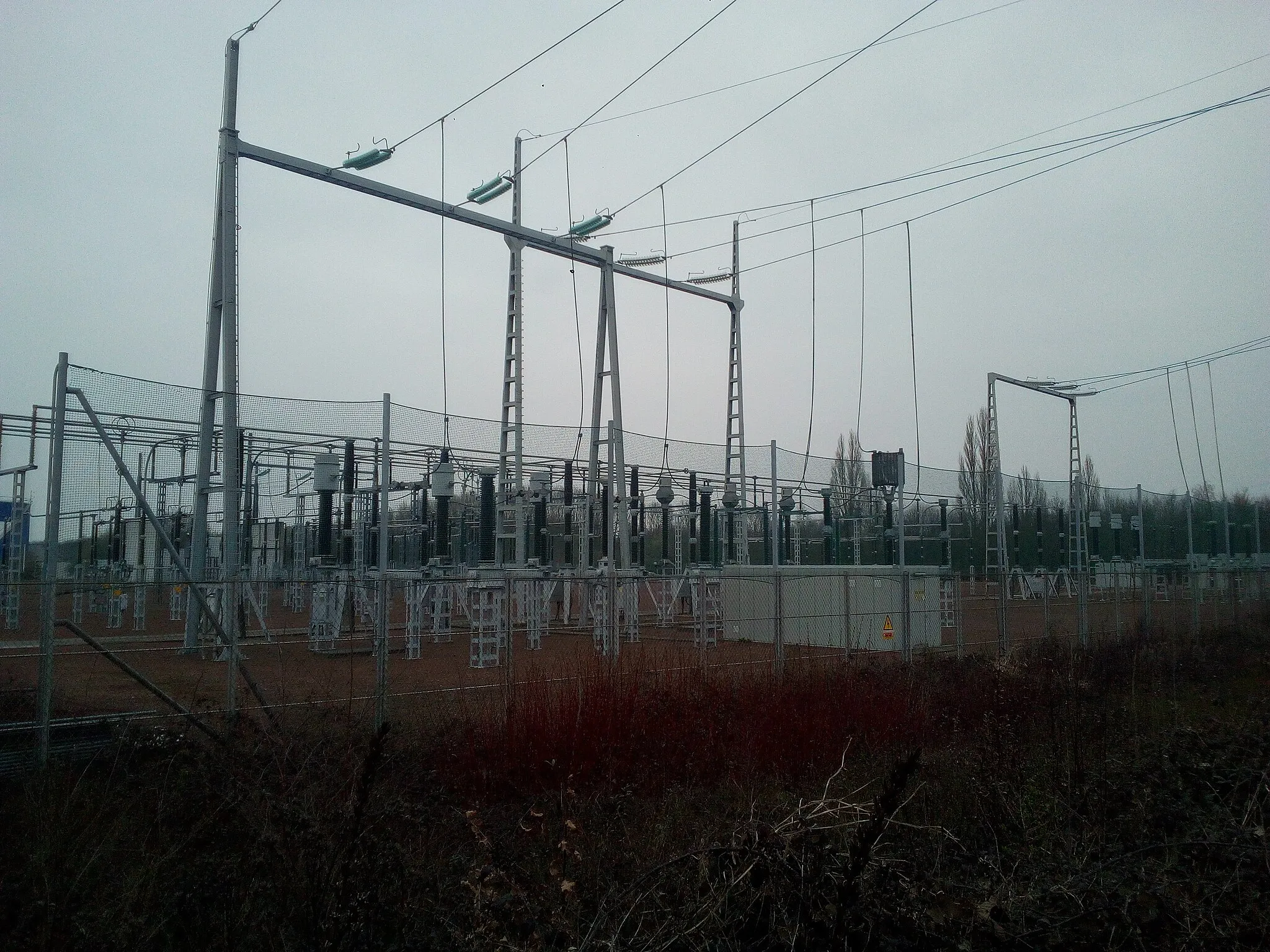 Photo showing: Poste haute tension (225 kV) de Courrières