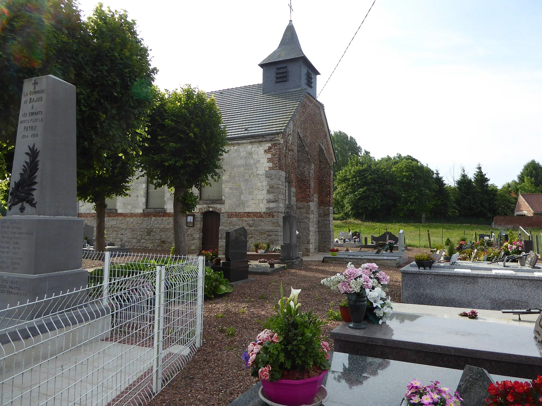 Photo showing: Église Saint-Vaast de Bajus (Pas-de-Calais, France) .