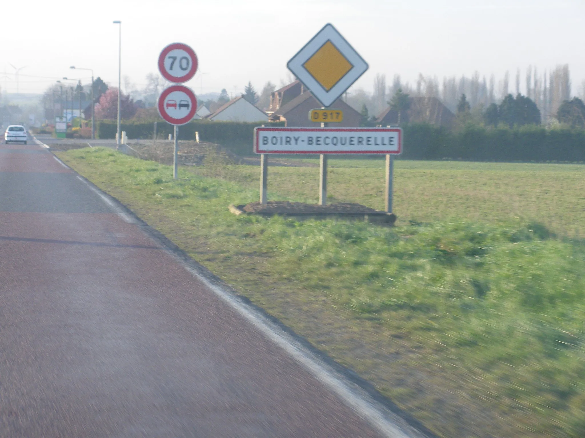 Photo showing: Vue d'une entrée de la commune de Boiry-Becquerelle.