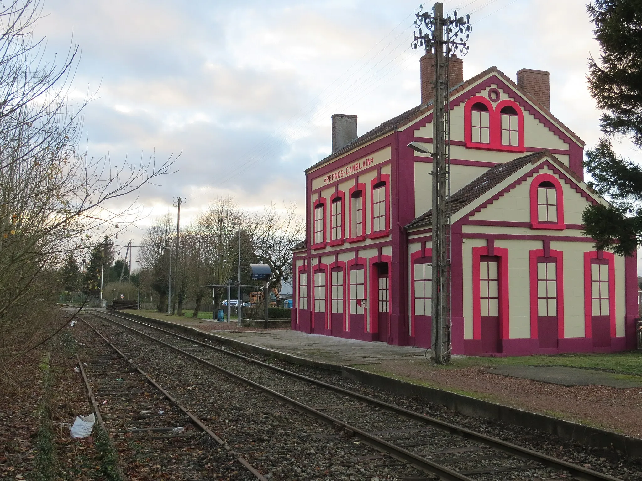 Photo showing: quai de la gare de Pernes-Camblain