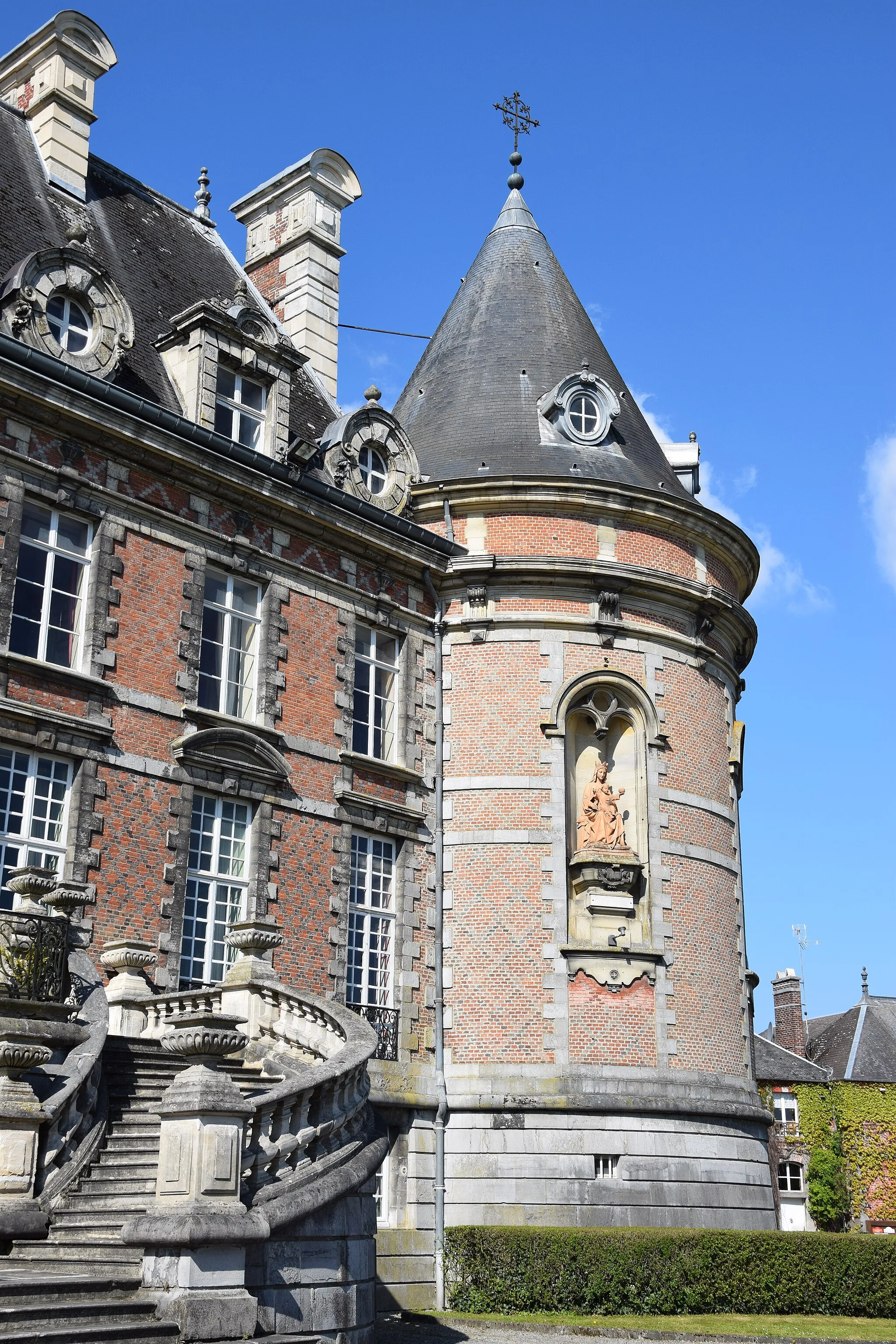 Photo showing: Château de Trélon