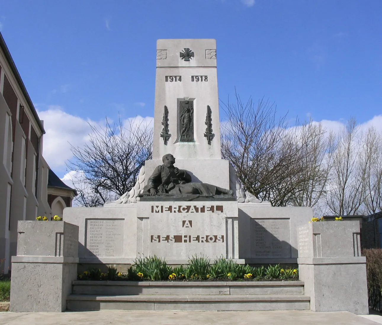 Photo showing: Monument aux morts de Mercatel