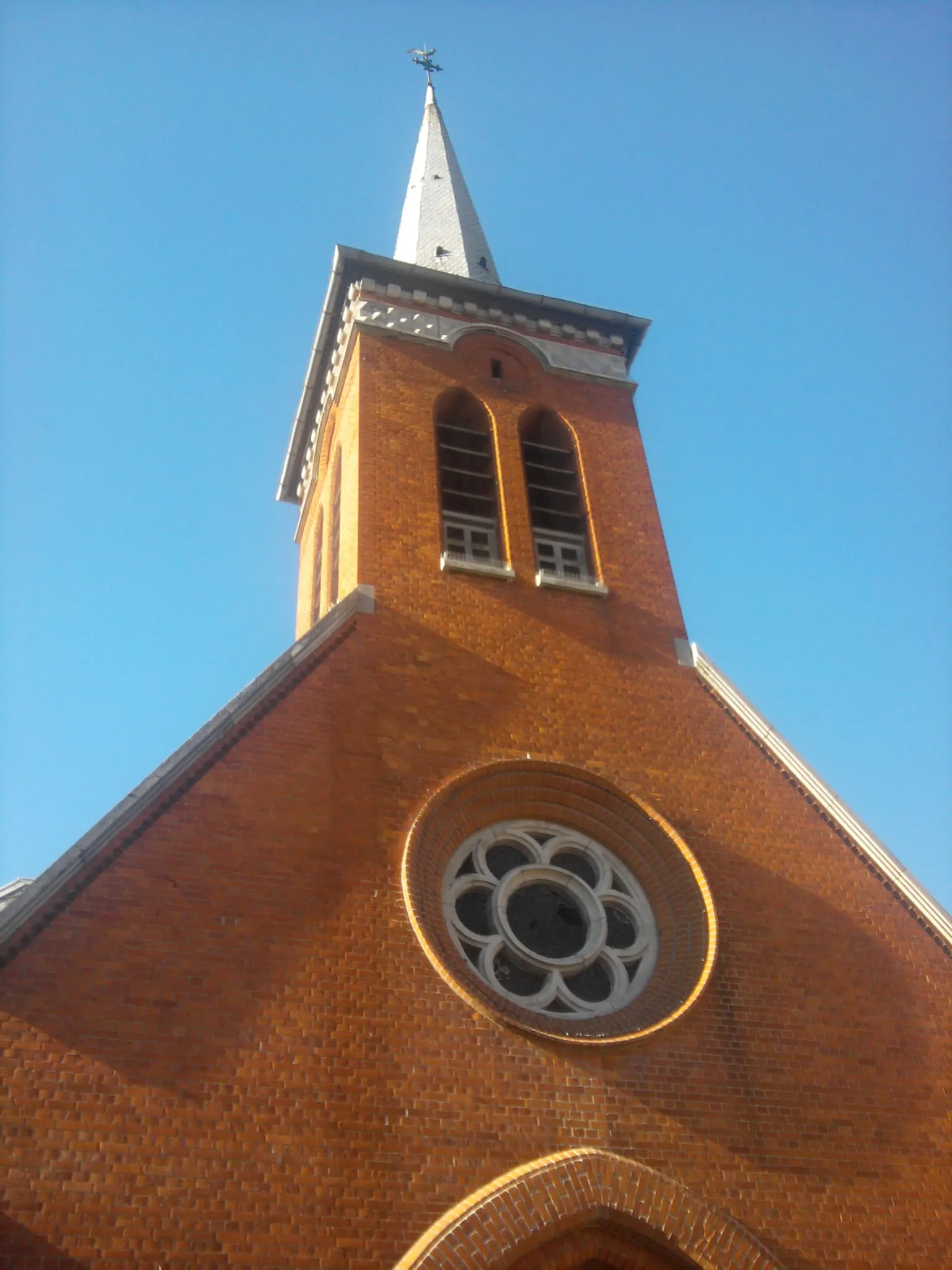 Photo showing: Le clocher de l'Eglise de Noyelles-sous-Bellonne
