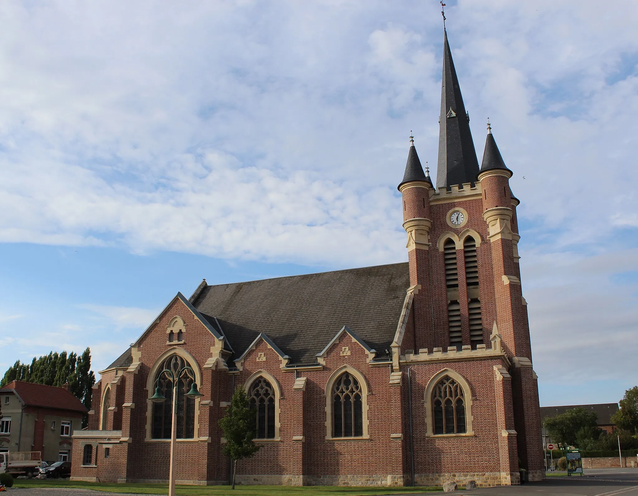Photo showing: L'église de Quéant