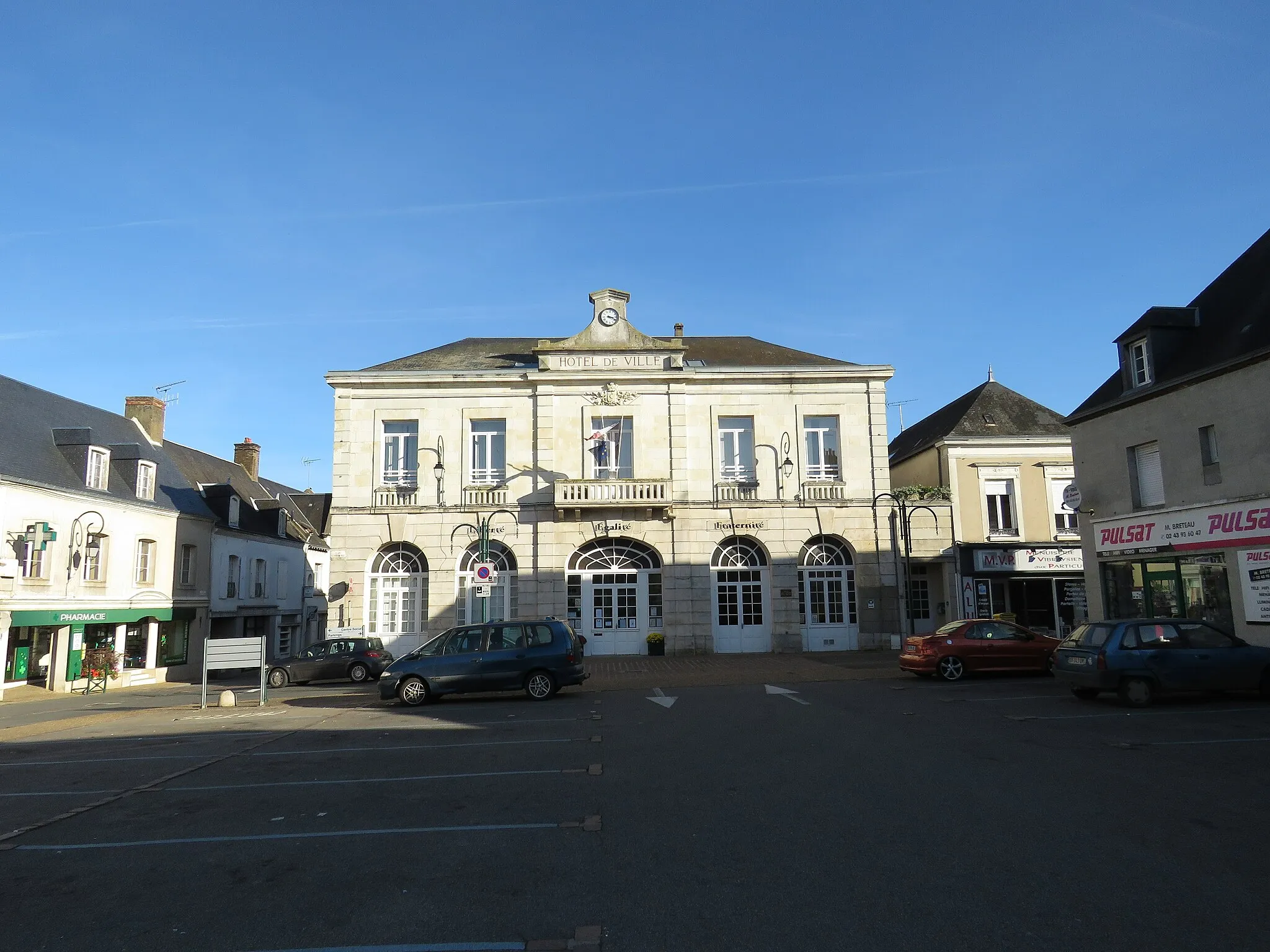 Photo showing: mairie