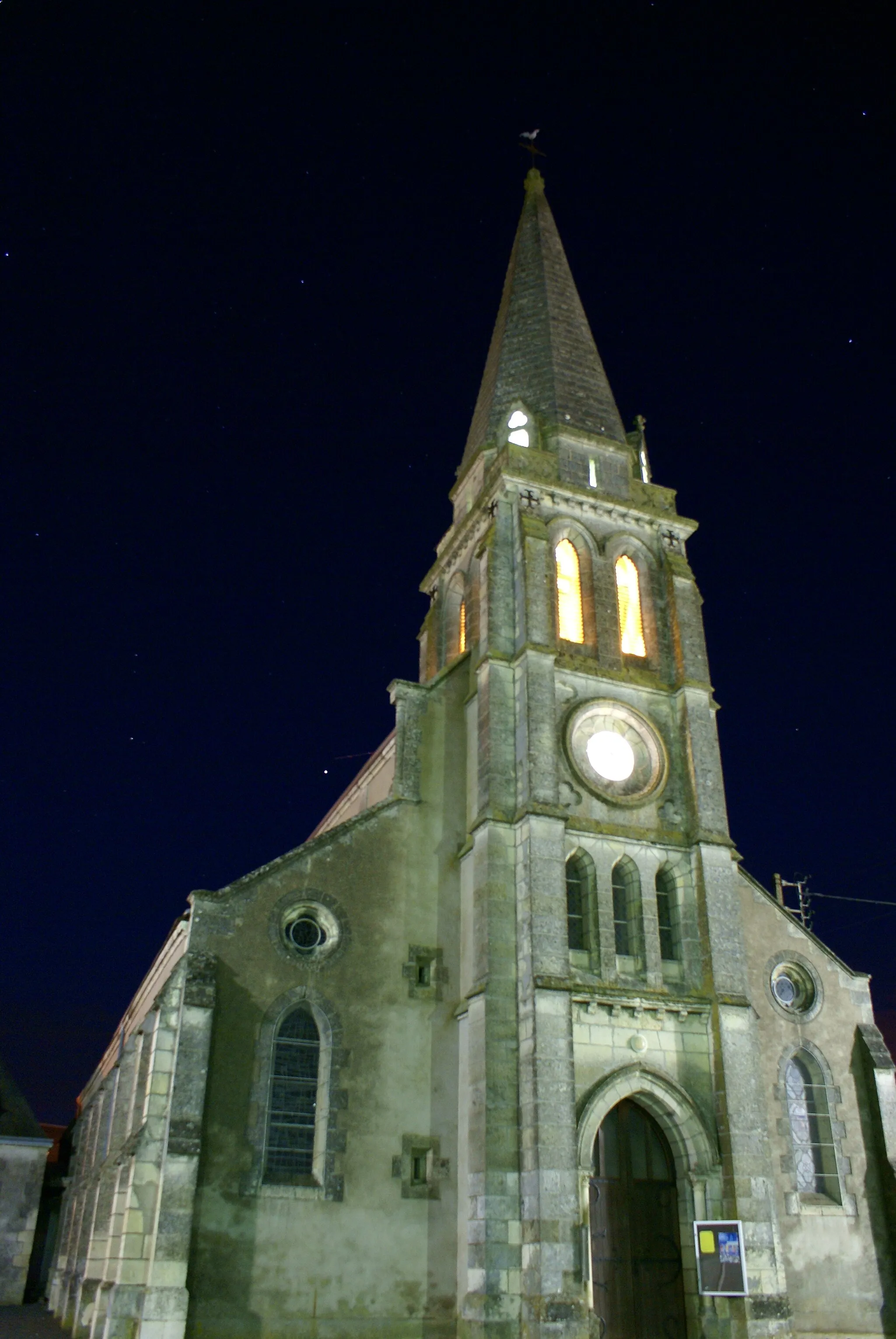 Photo showing: Saint-Amand-Longpré (Loir-et-Cher, France) -  Église Saint-Amand.