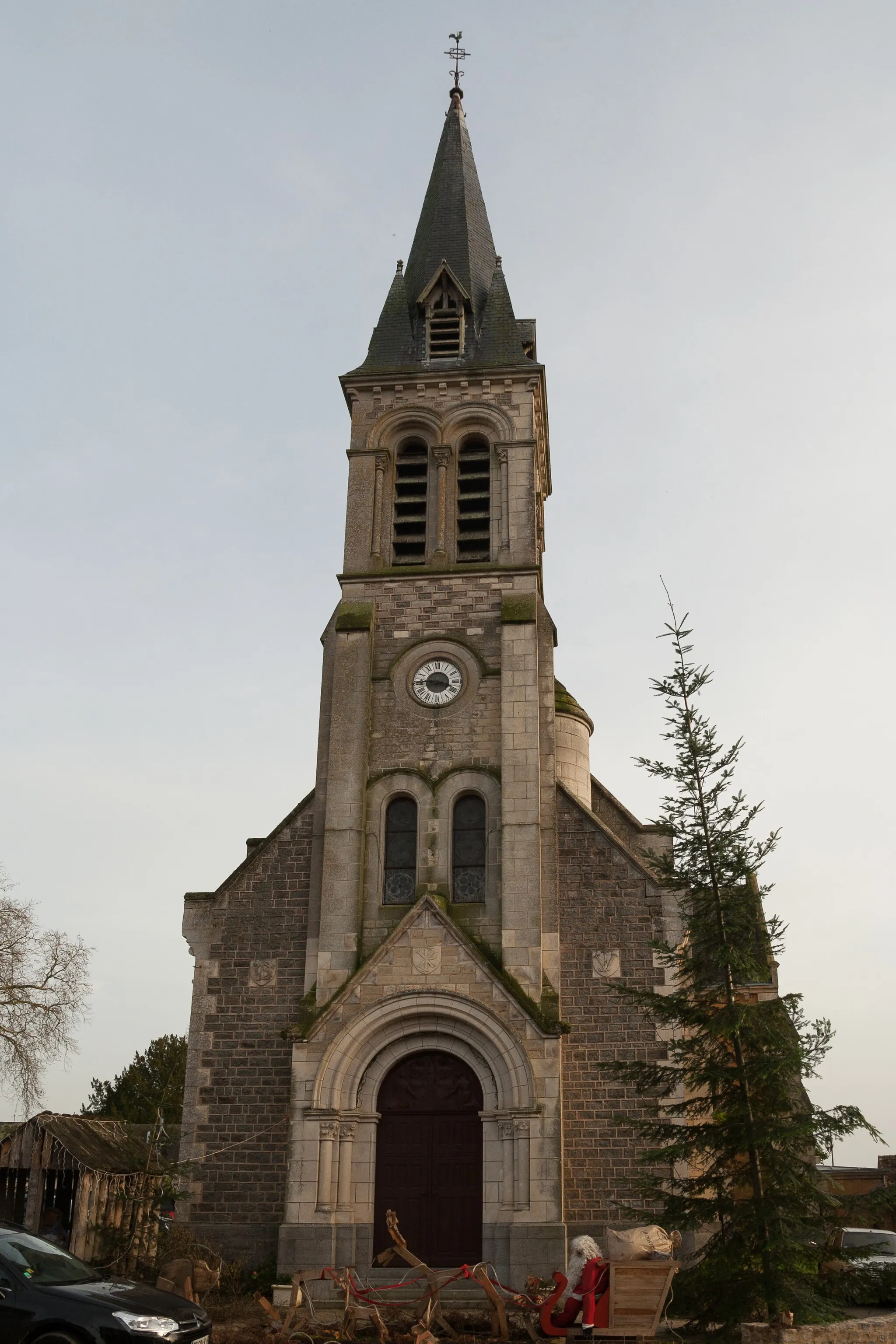 Photo showing: Église Saint-Nazaire de Ruillé-en-Champagne.