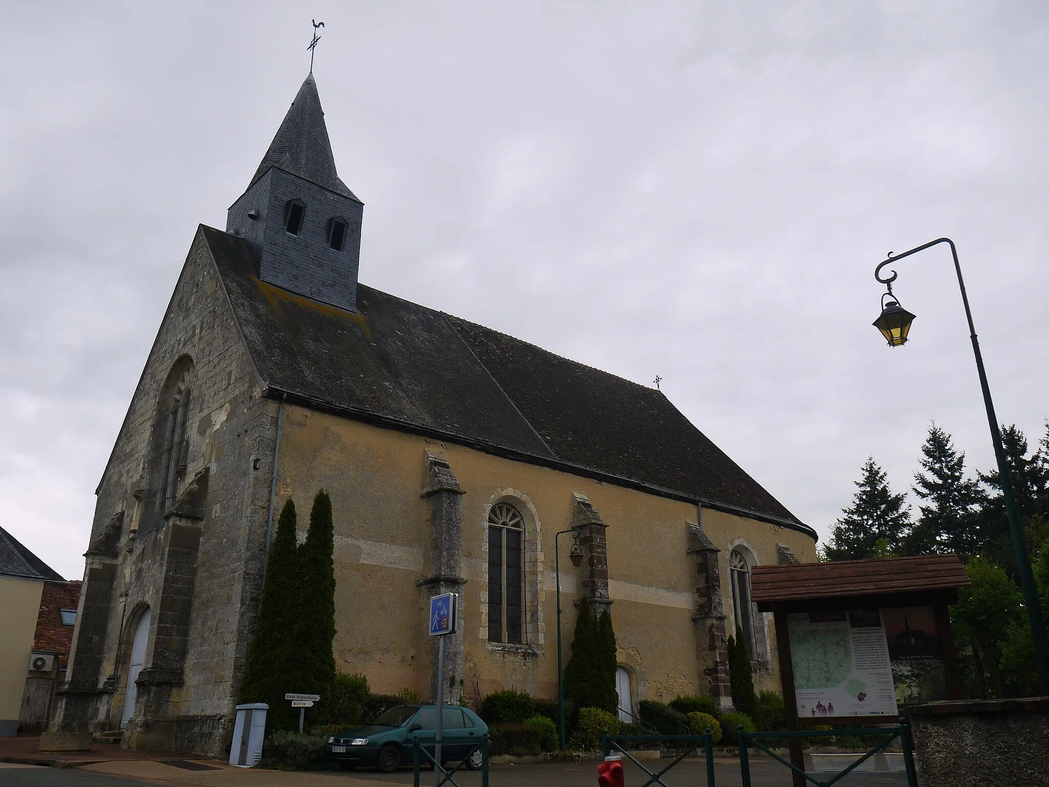 Photo showing: L'église Saint-Maurice.