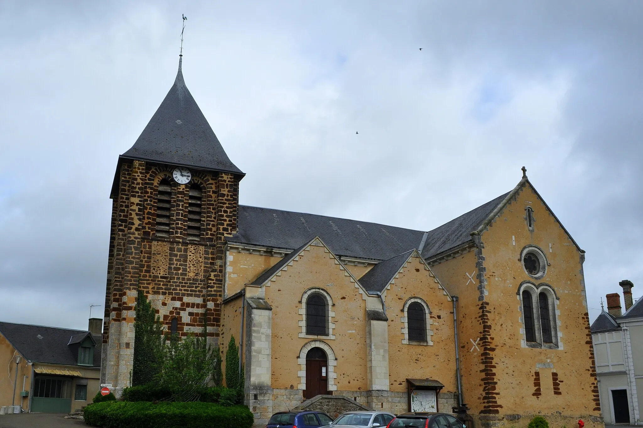 Photo showing: Eglise Saint-Martin d'Yvré-le-Pôlin (Sarthe)