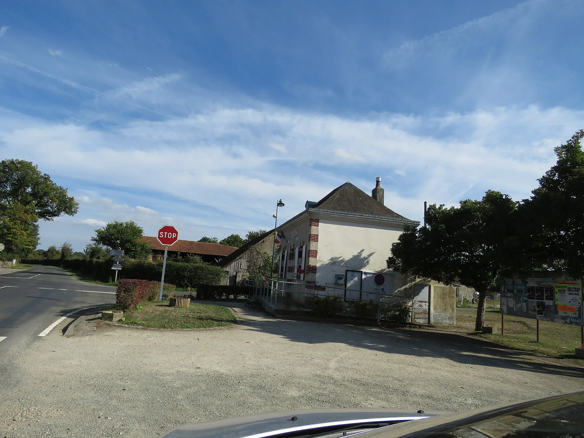 Photo showing: Mairie