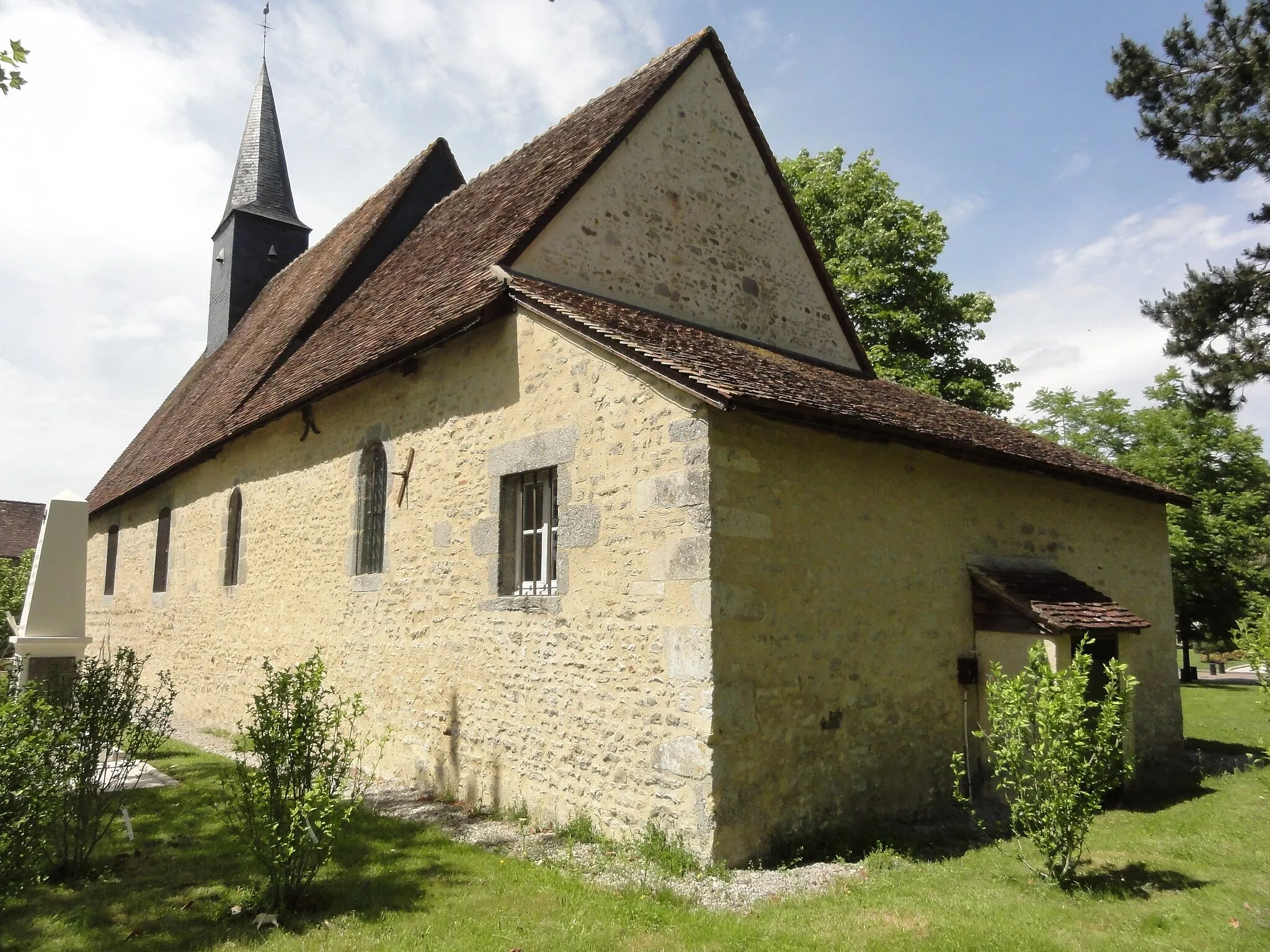 Photo showing: Le Chevain (Sarthe) église