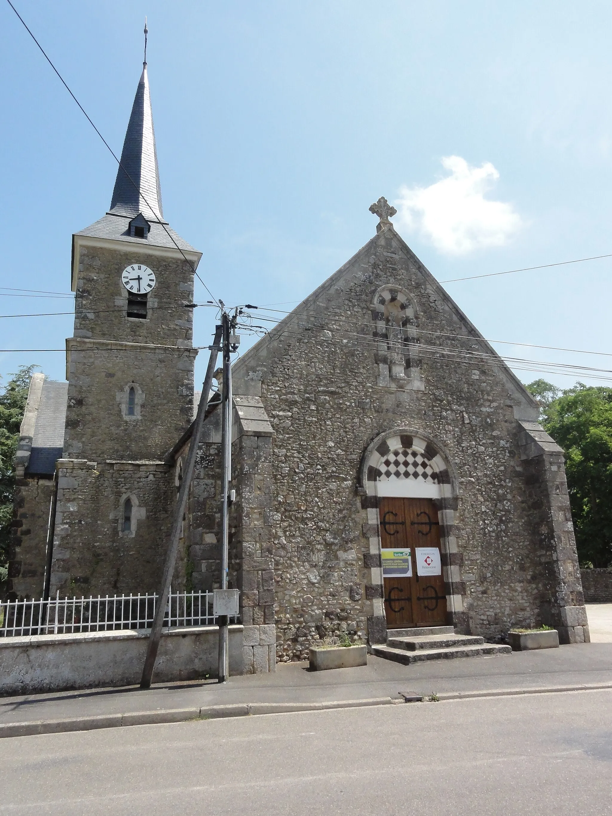 Photo showing: Saint-Victeur (Sarthe) église