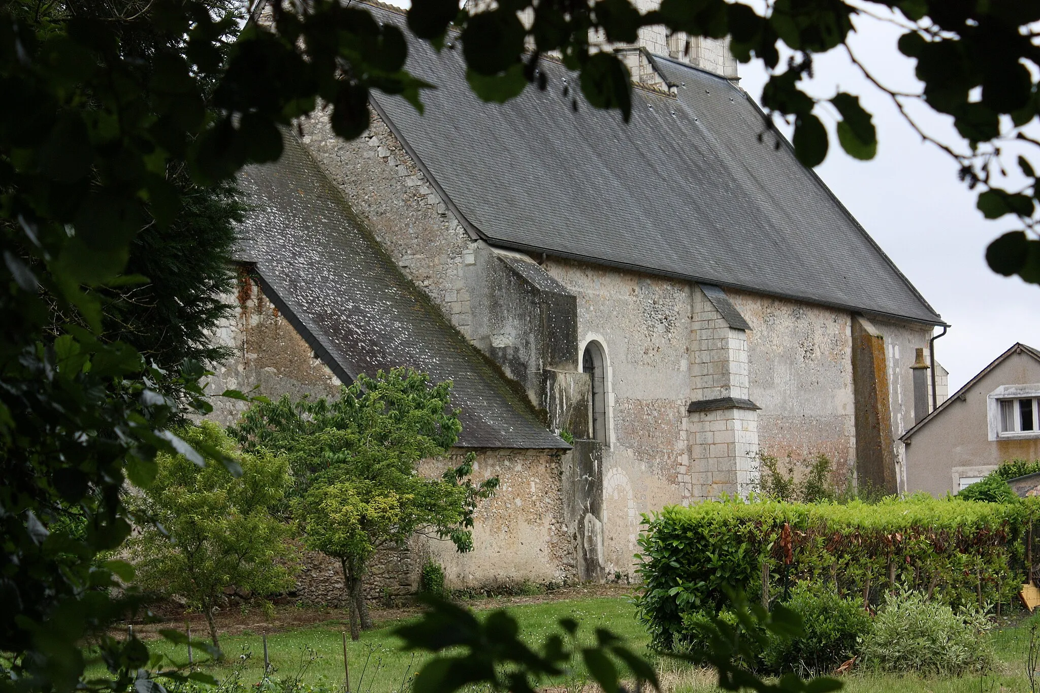 Photo showing: Villiers-au-Bouin - Eglise Saint-Pierre
Vue du Nord-Est