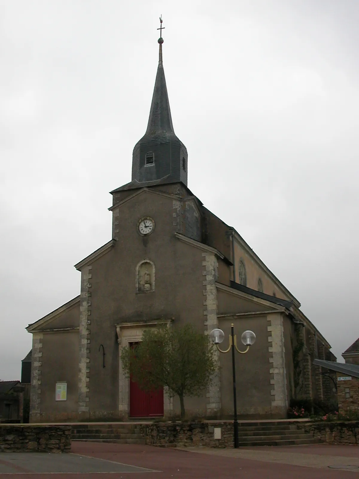 Photo showing: Church of Treillières