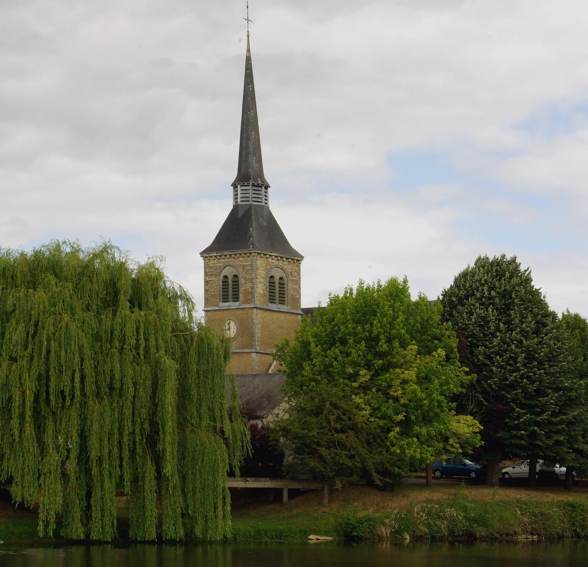 Photo showing: Church Fillé-sur-Sarthe