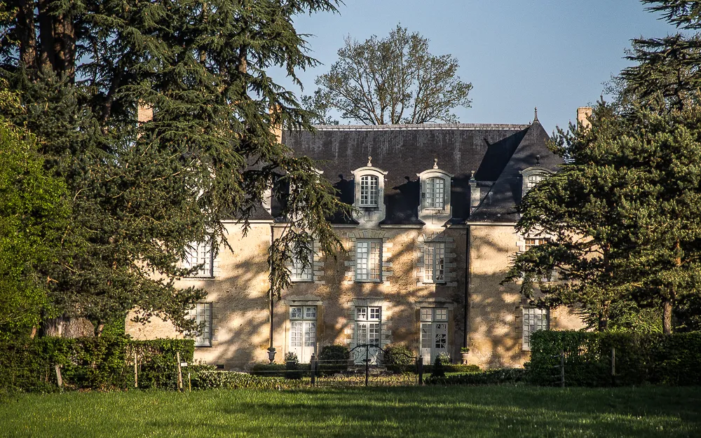 Photo showing: Château des Gringuenières