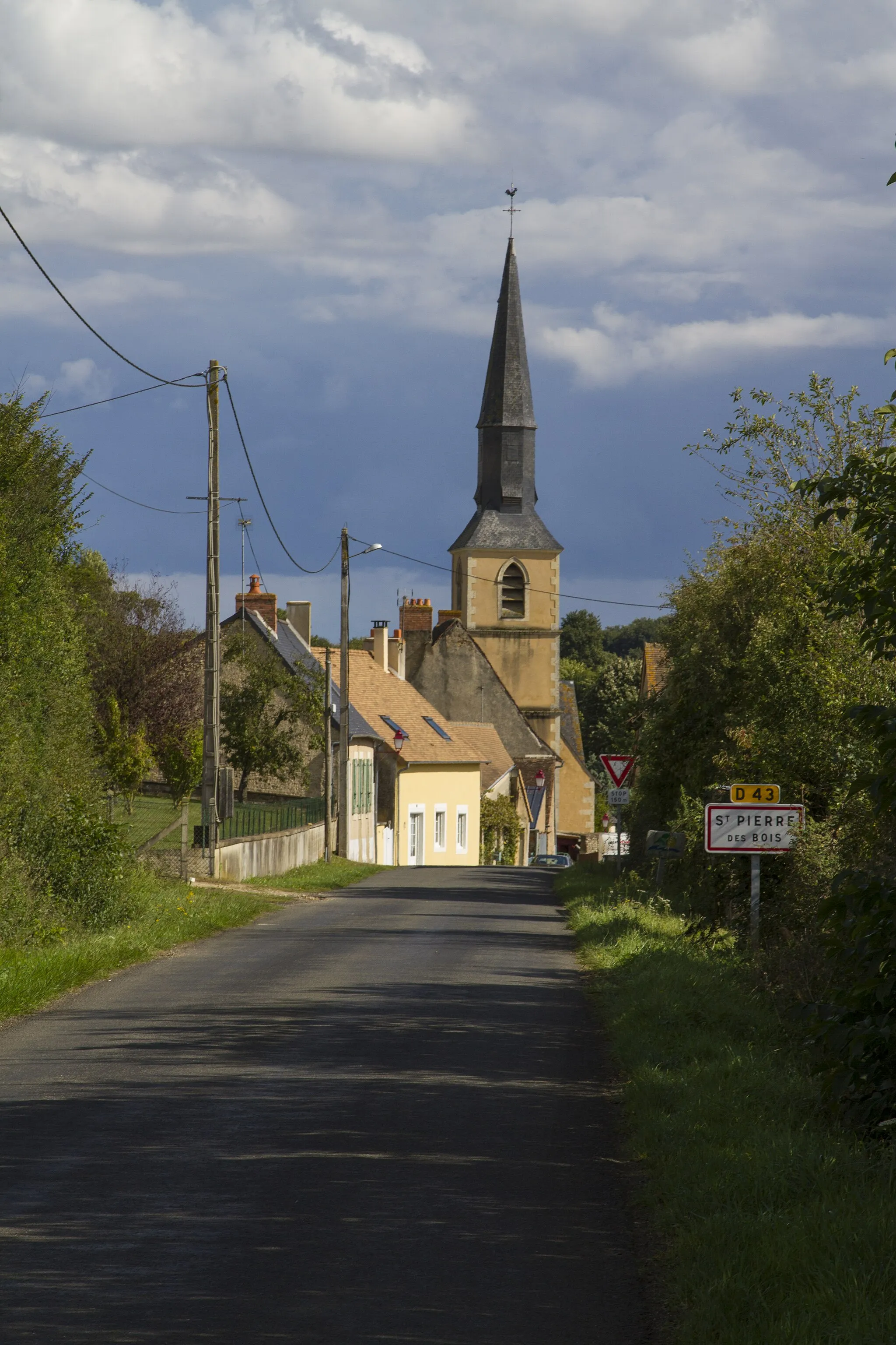 Photo showing: Saint-Pierre-des-Bois - Sarthe (vue générale)