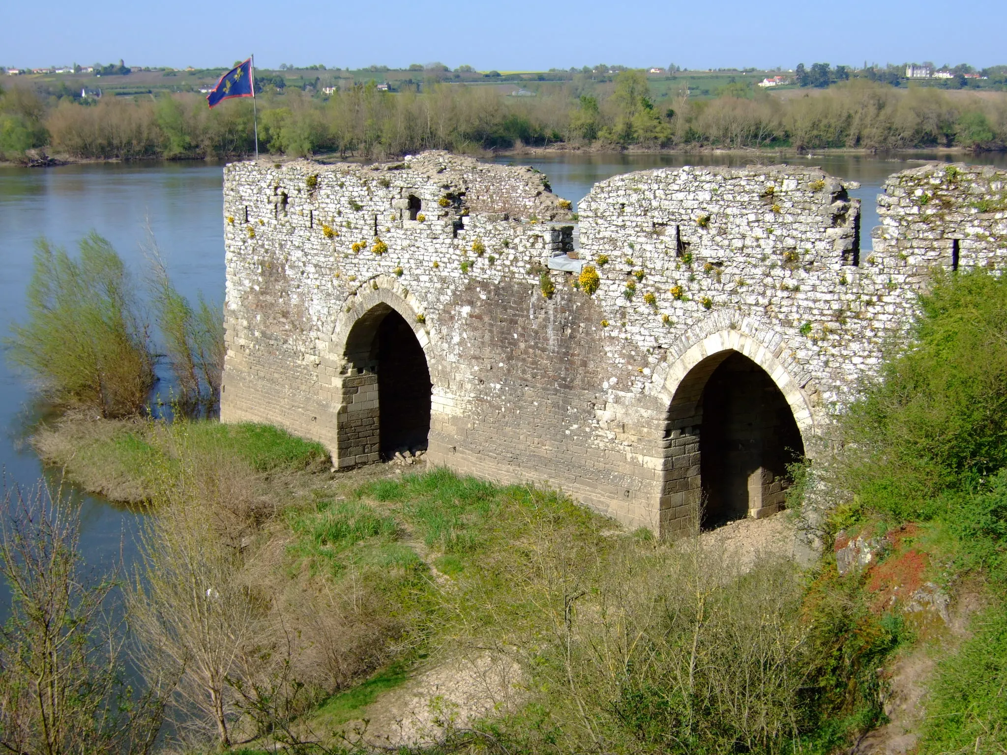 Photo showing: Le moulin à ogives de Champtoceaux